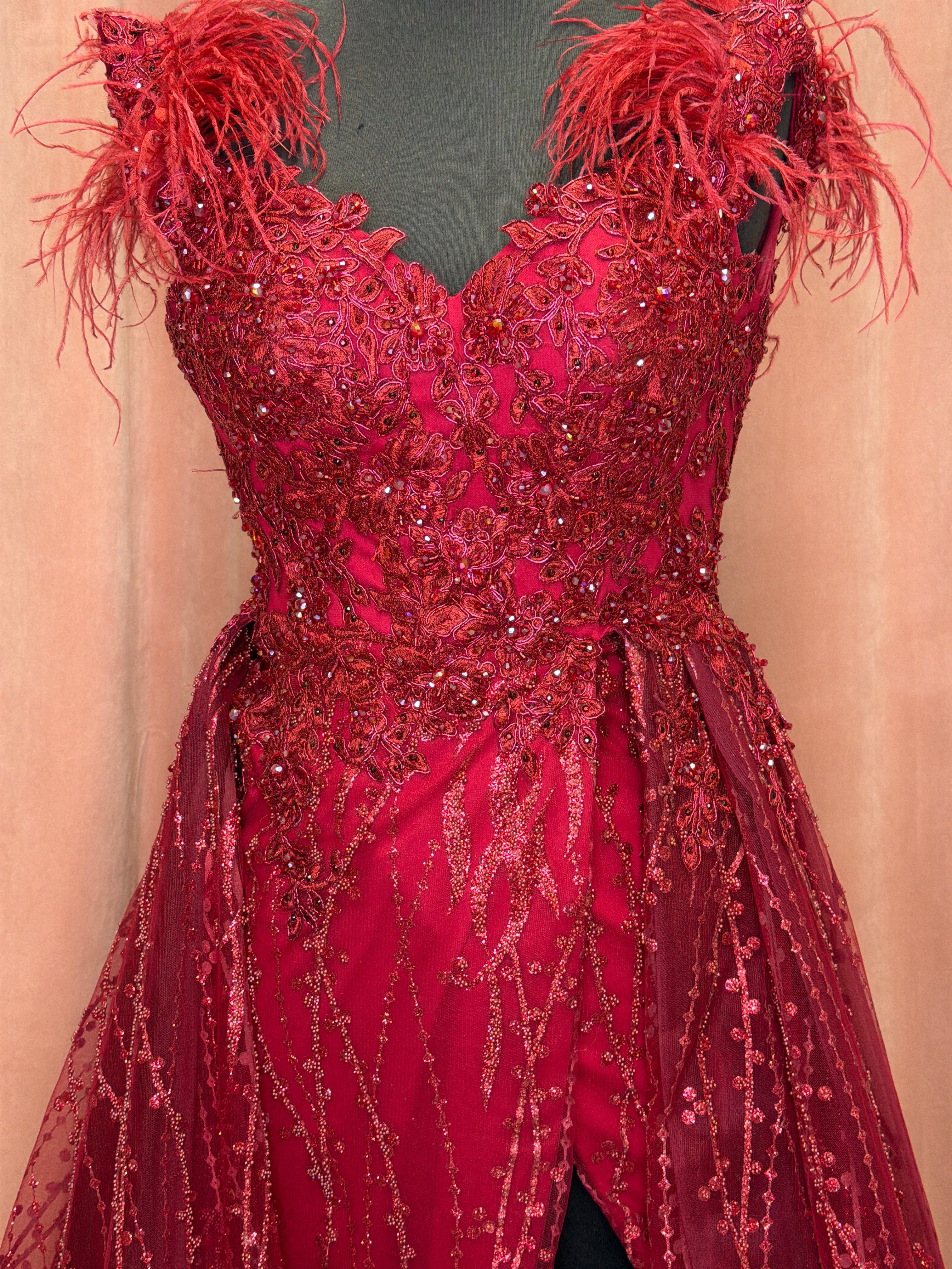 2530 / Burgundy / Size 0 / Cecilia