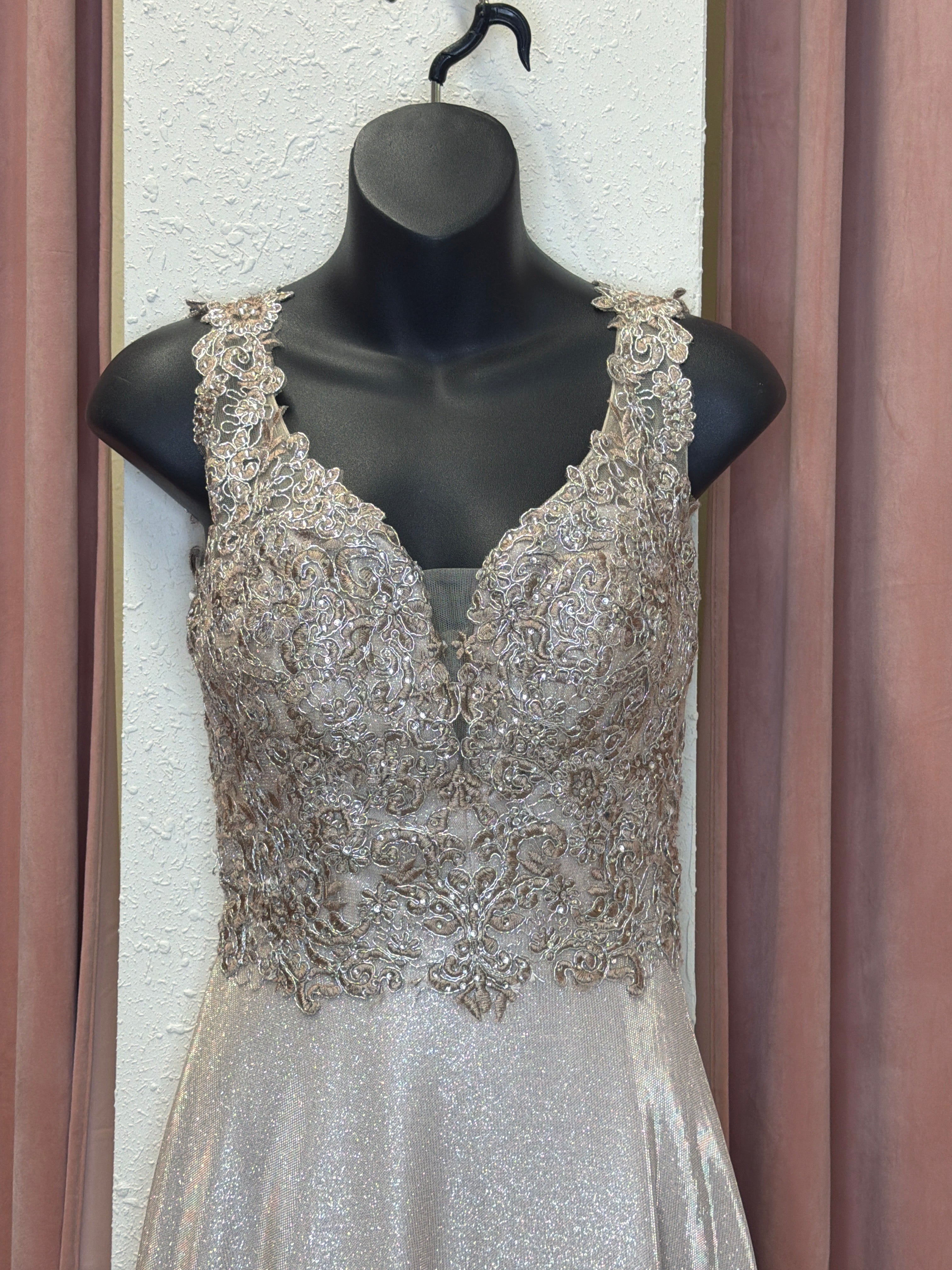21922 / Mocha / Size 2 / Juliet