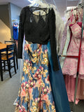217391T/blue & black floral/10/nina canacci