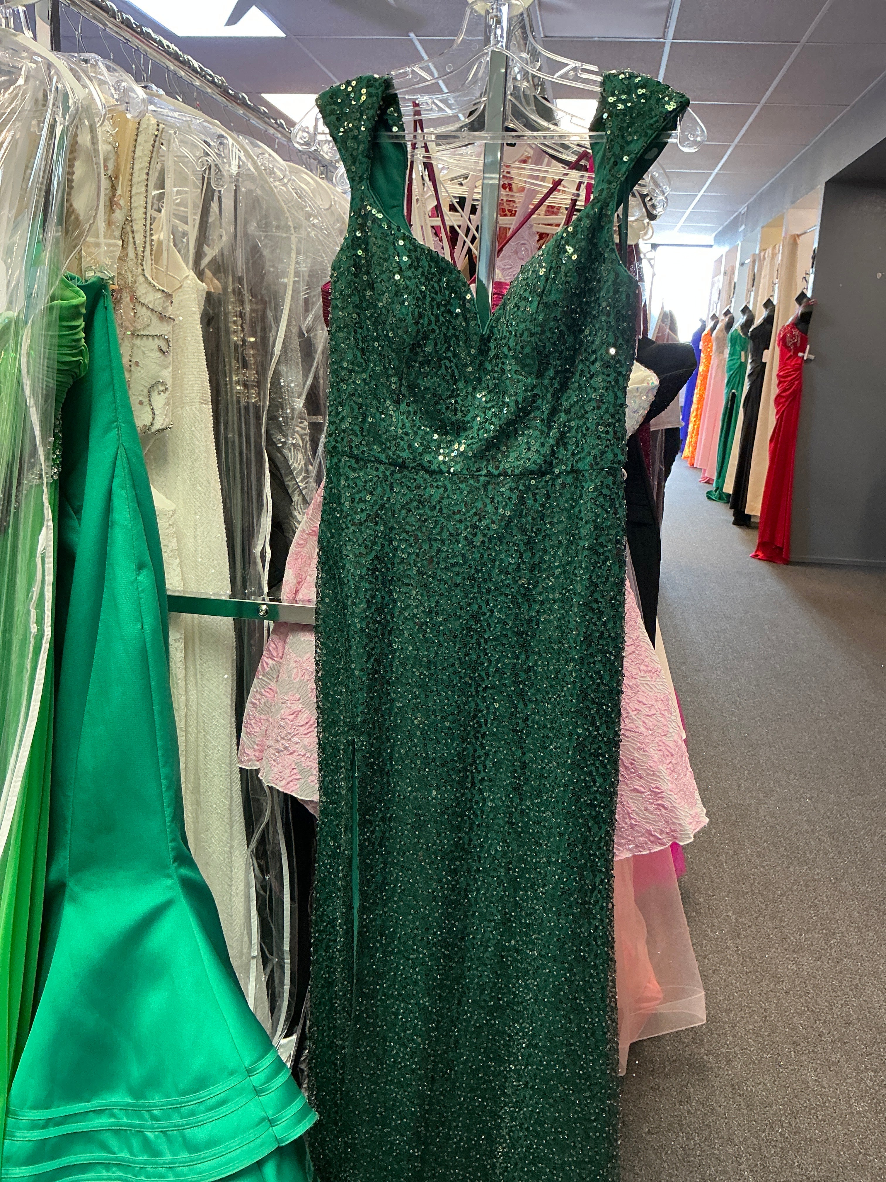 C4171/emerald/10/cinderella