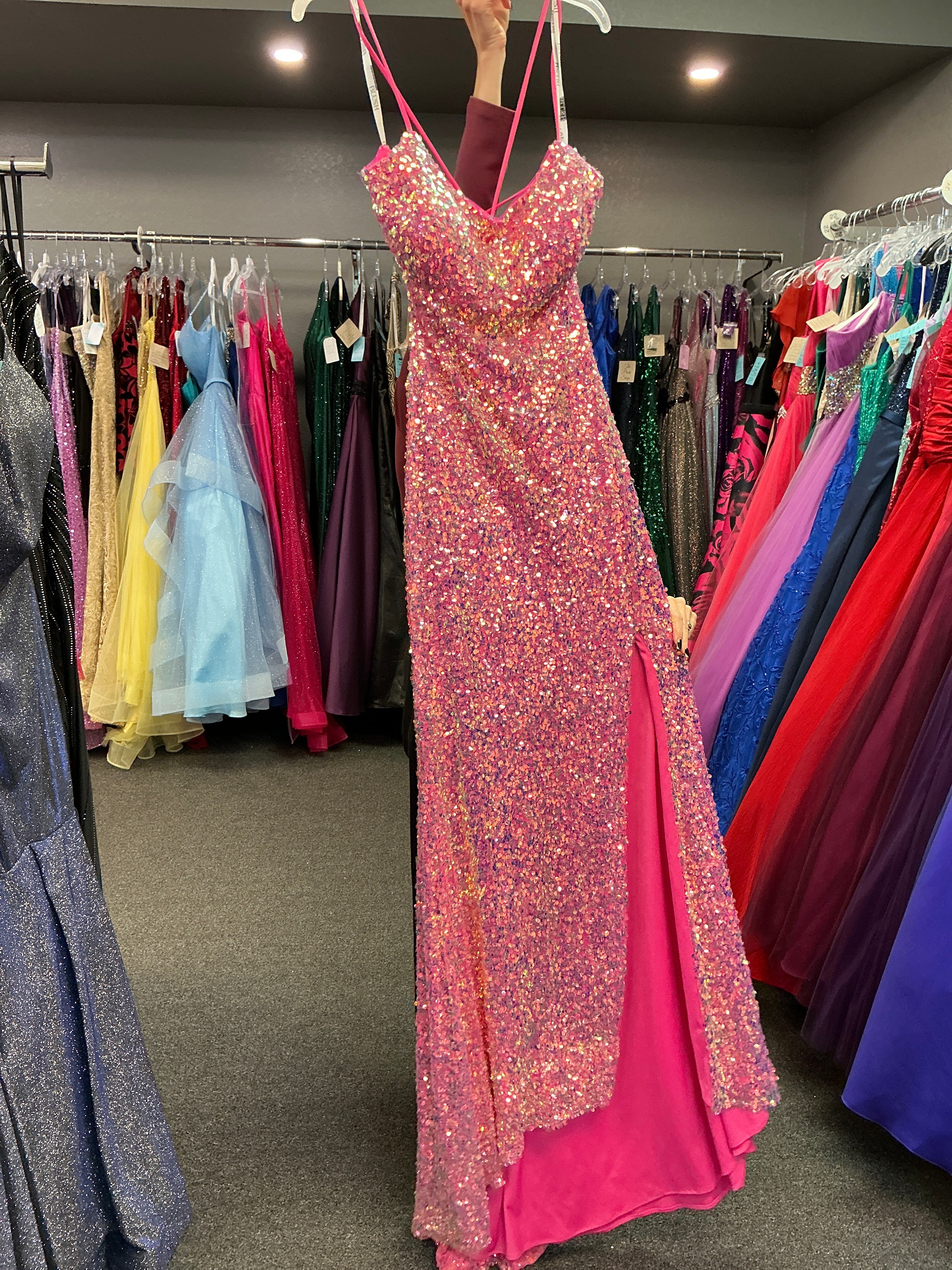 20526 / Hot Pink / 18 / Blush