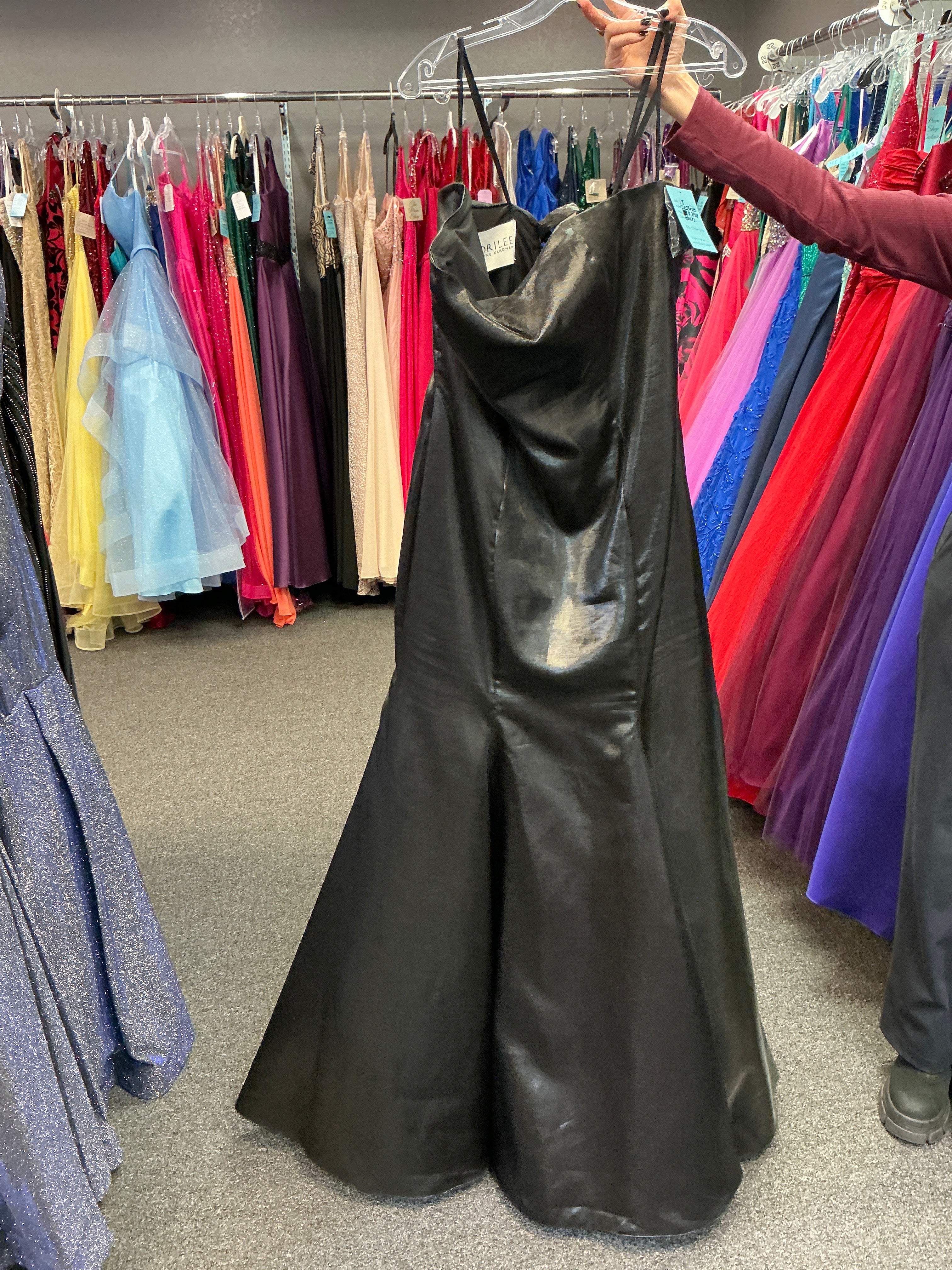 5638 / Black / 18 / Morilee