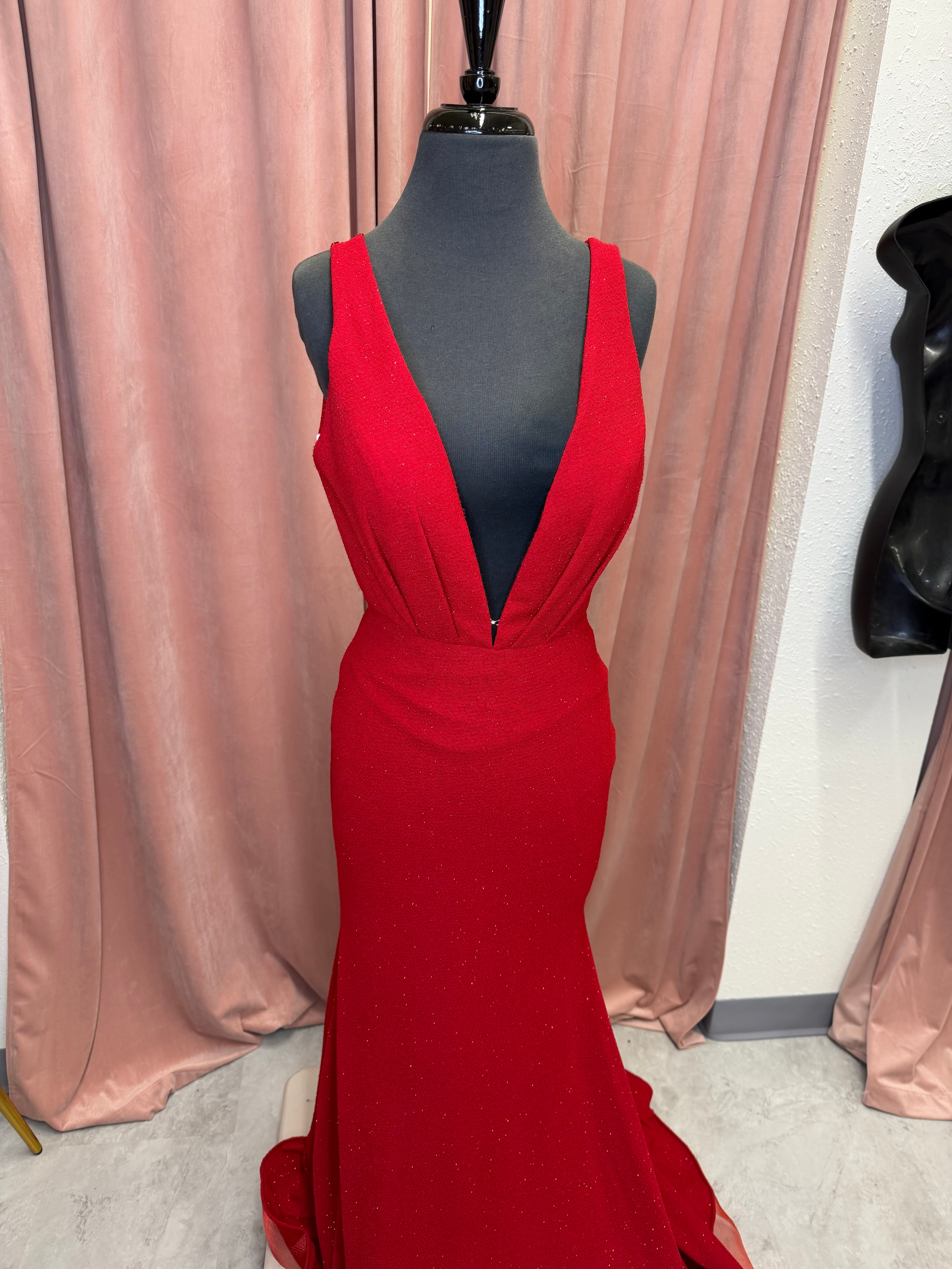 11766 / Red / Size 4 / Blush