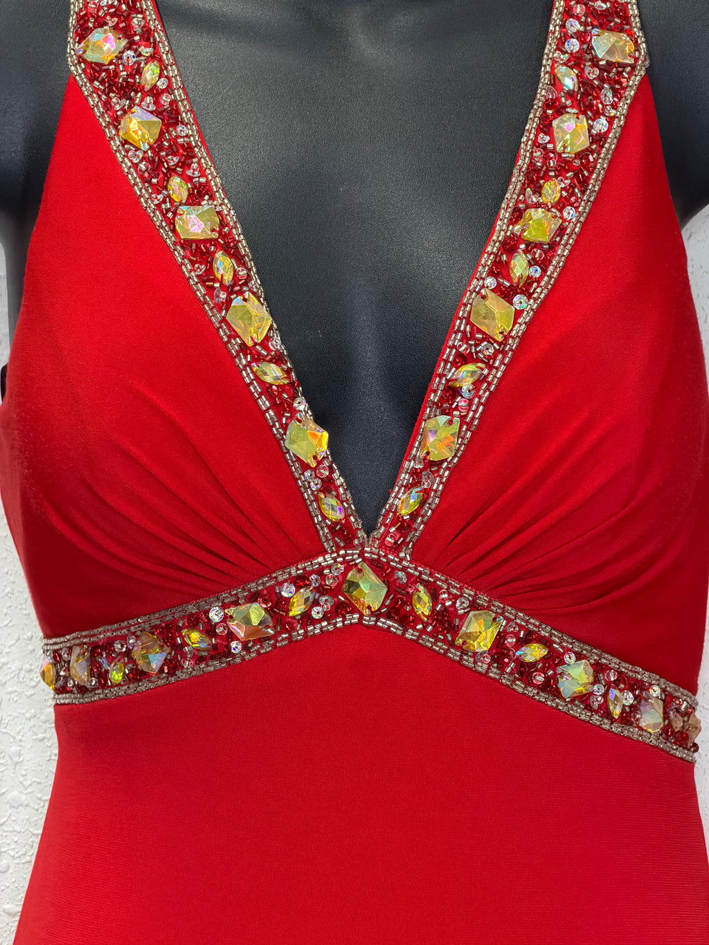 7676 / Red / 2 / Alyce