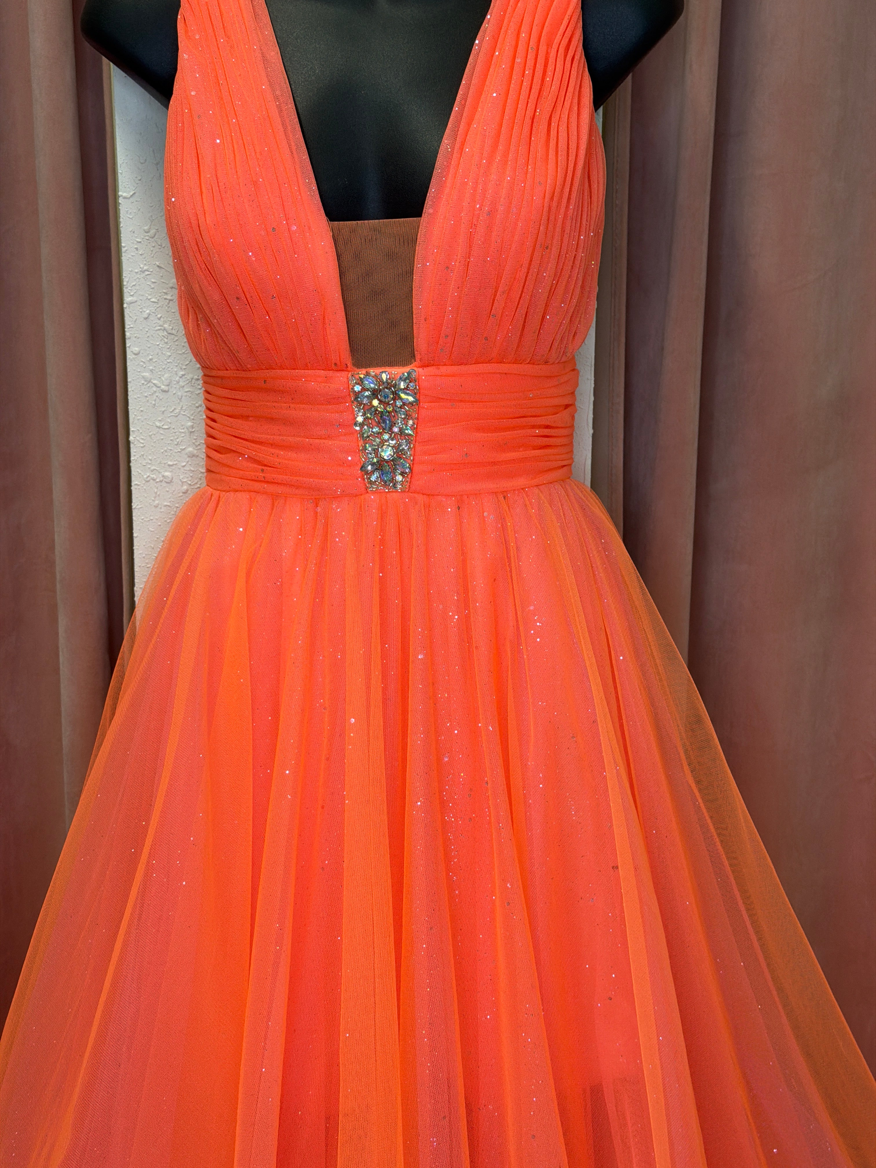 70063 / Coral / 2 / Rachel Allan