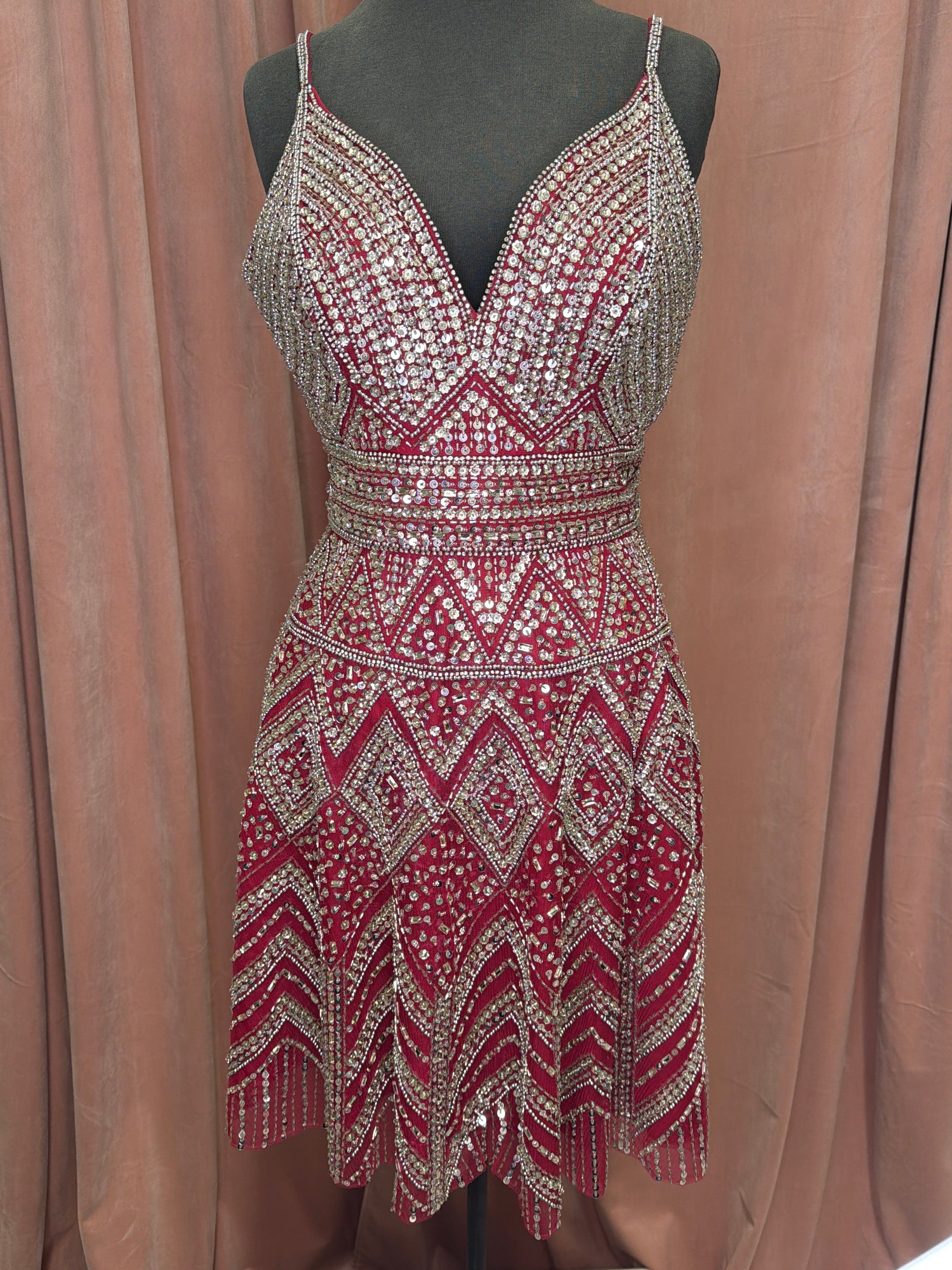28428 / Cherry / Size 6 / Lucci Lu