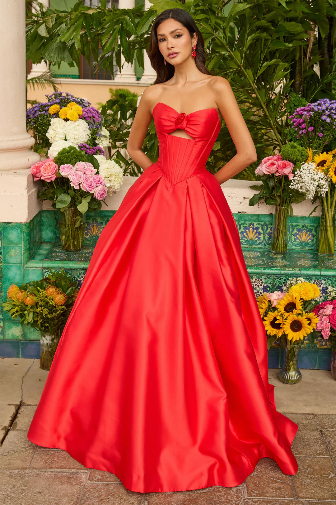 47223/ Red/ Size 6/ Ava Presley