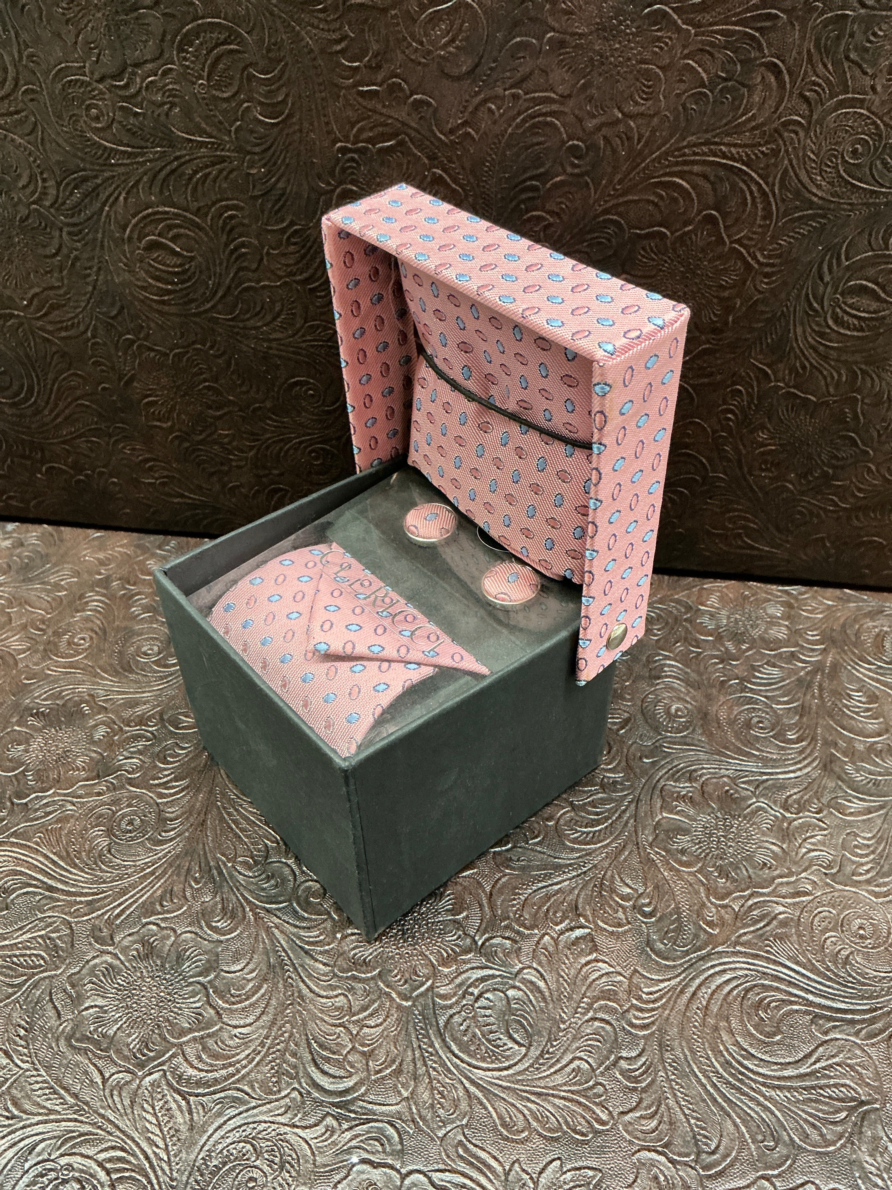 Pink Pattern Tie
