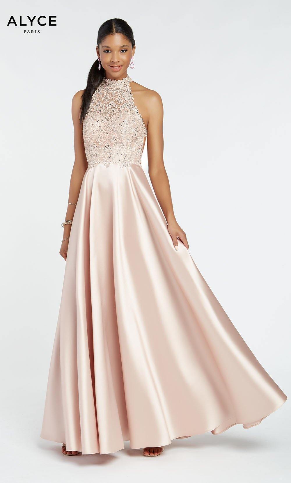 60331 / Raspberry / Size 4 / Alyce