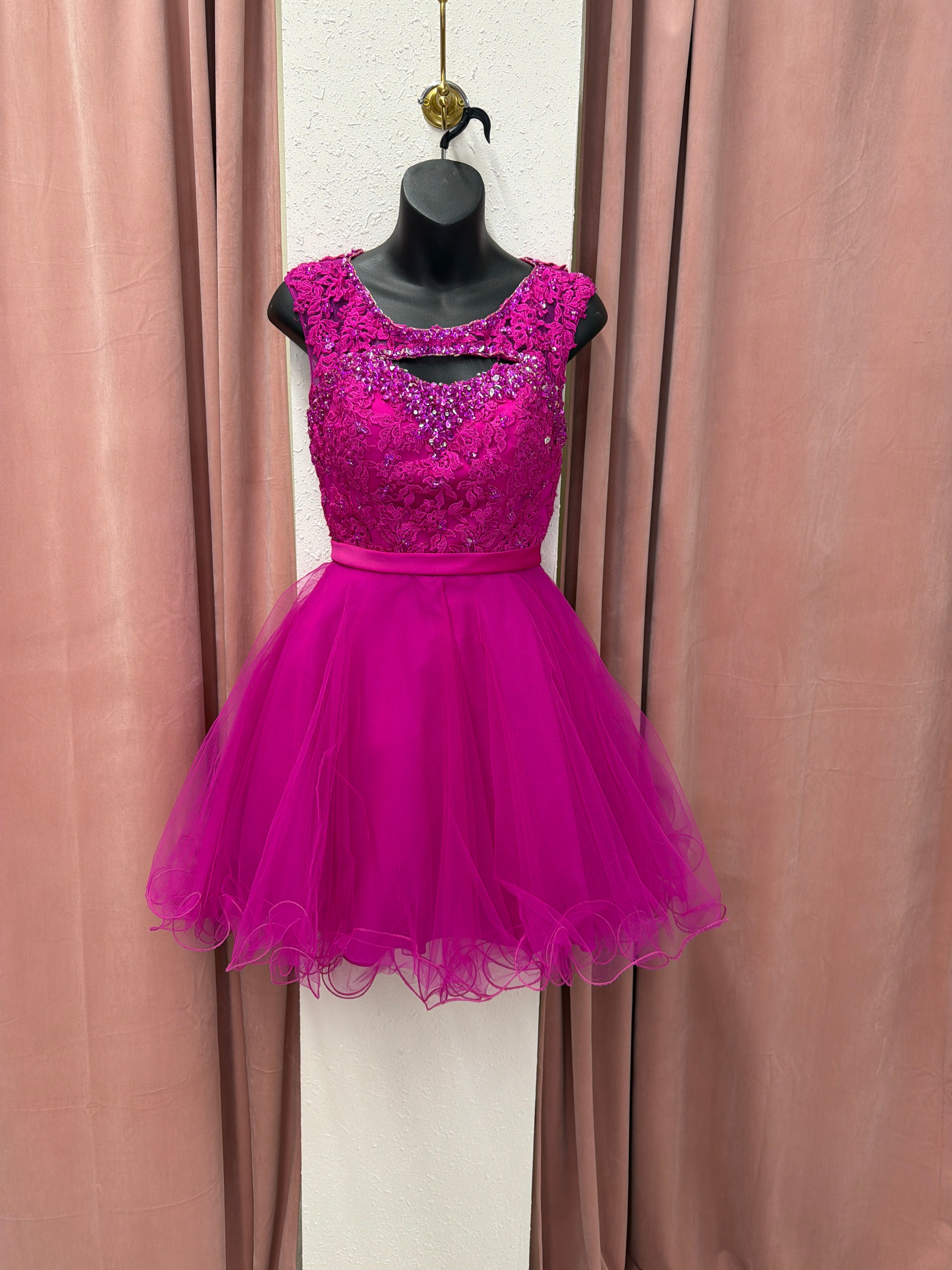 5339 / Hot Pink / 2 / Morilee