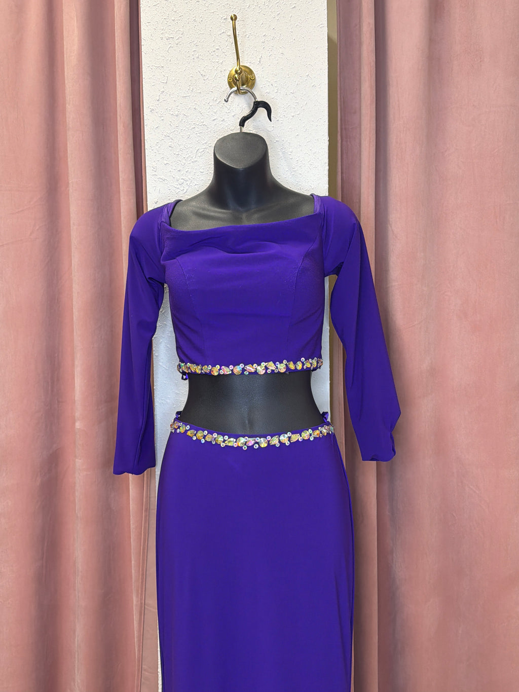 7024 / Purple / 2 / Cinderella