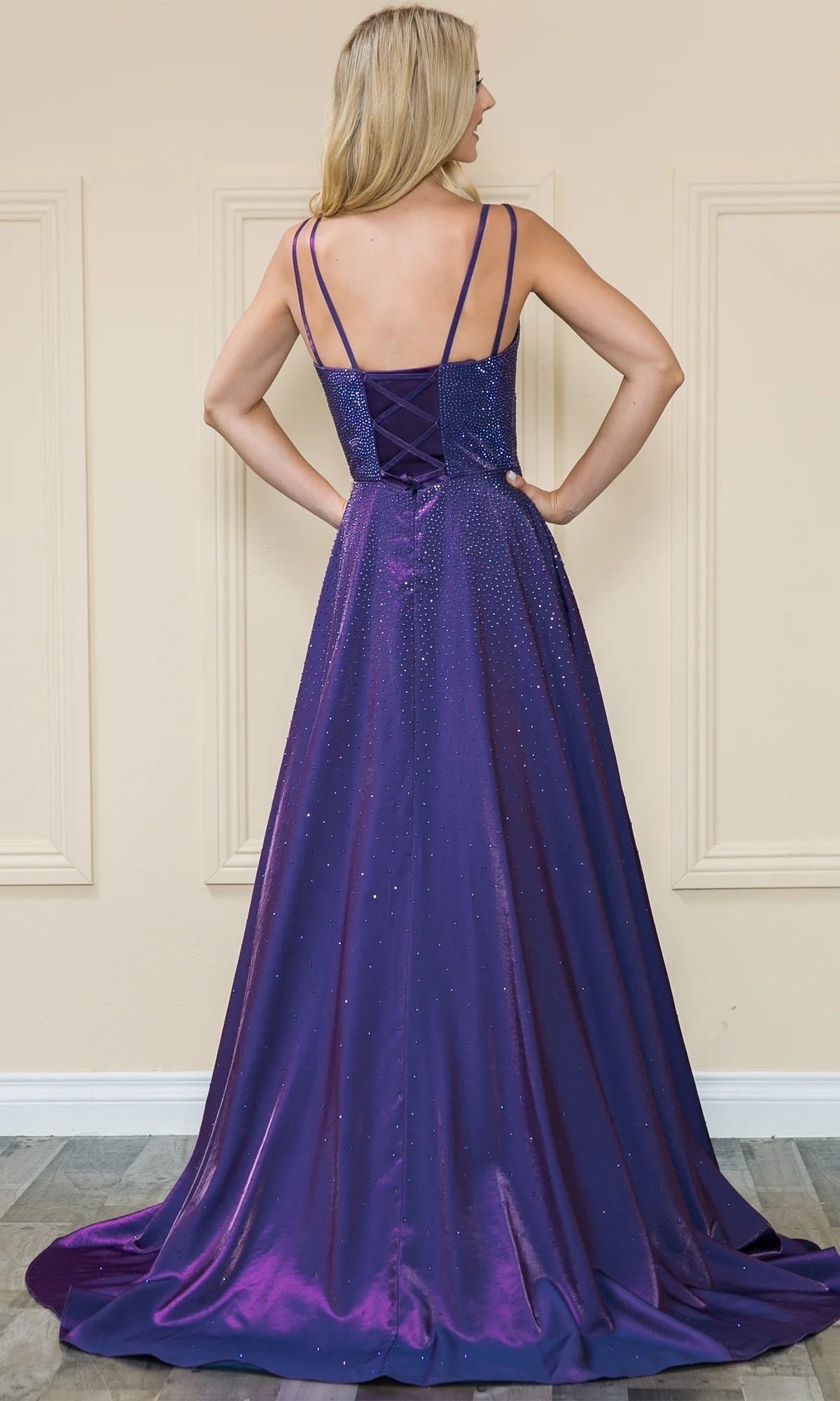 8922 / Purple / Size 8 / Ed Young