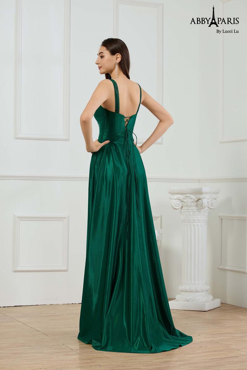 90398 / Hunter Green / Size 16 / Lucci Lu