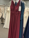 43722 mahogany/ 18/ Christina Wu