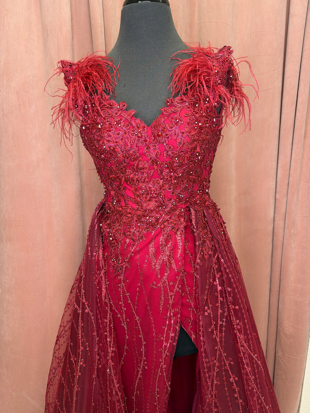2530 / Burgundy / Size 0 / Cecilia