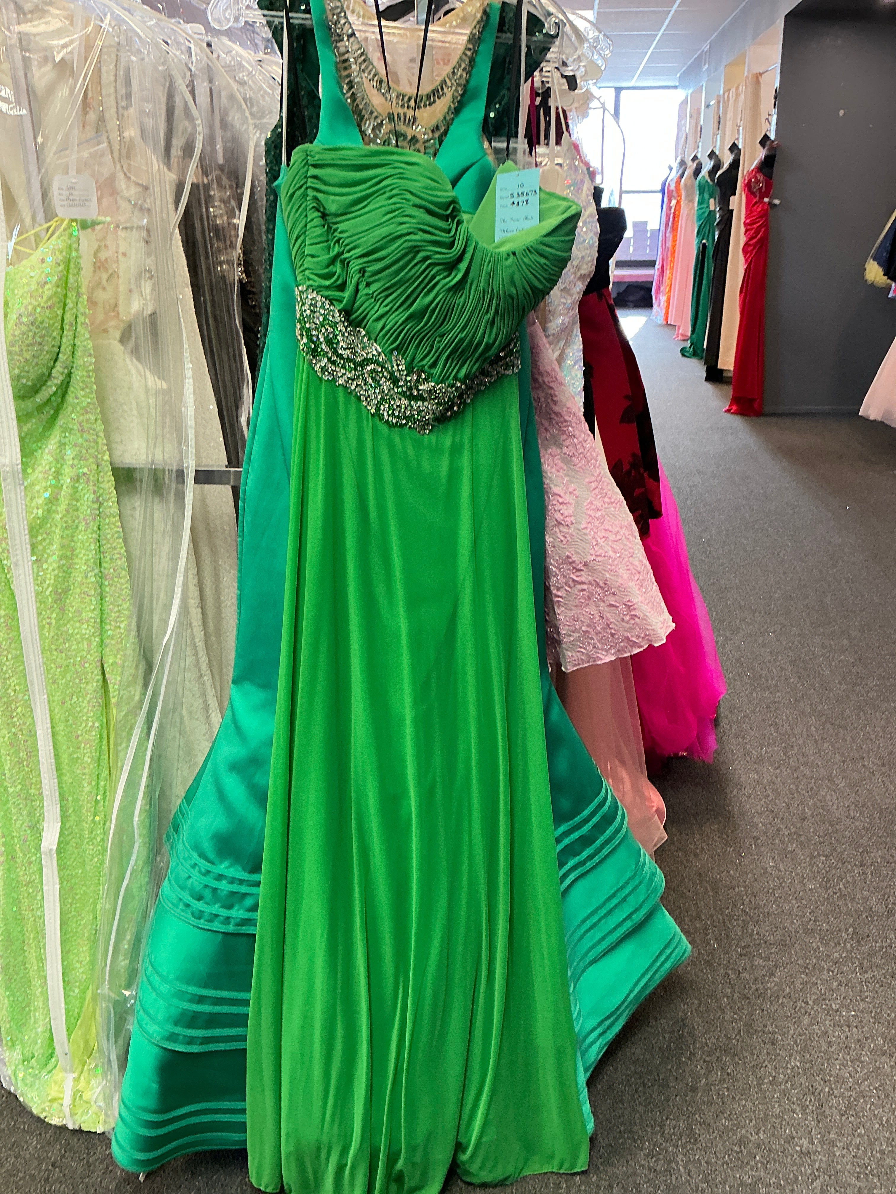 376535/green/10/alyce