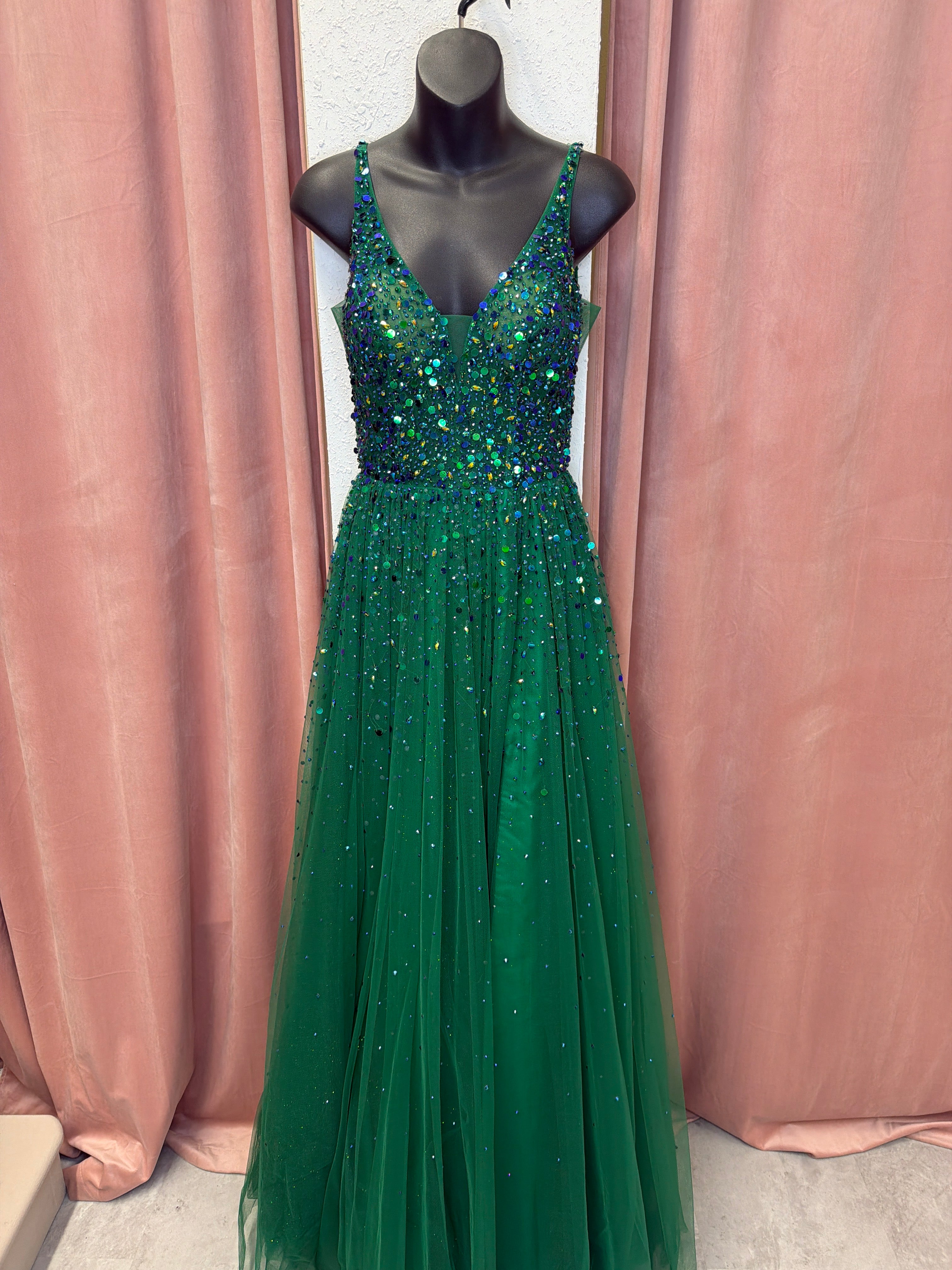 JVN38437 / Emerald / 2 / Jovani