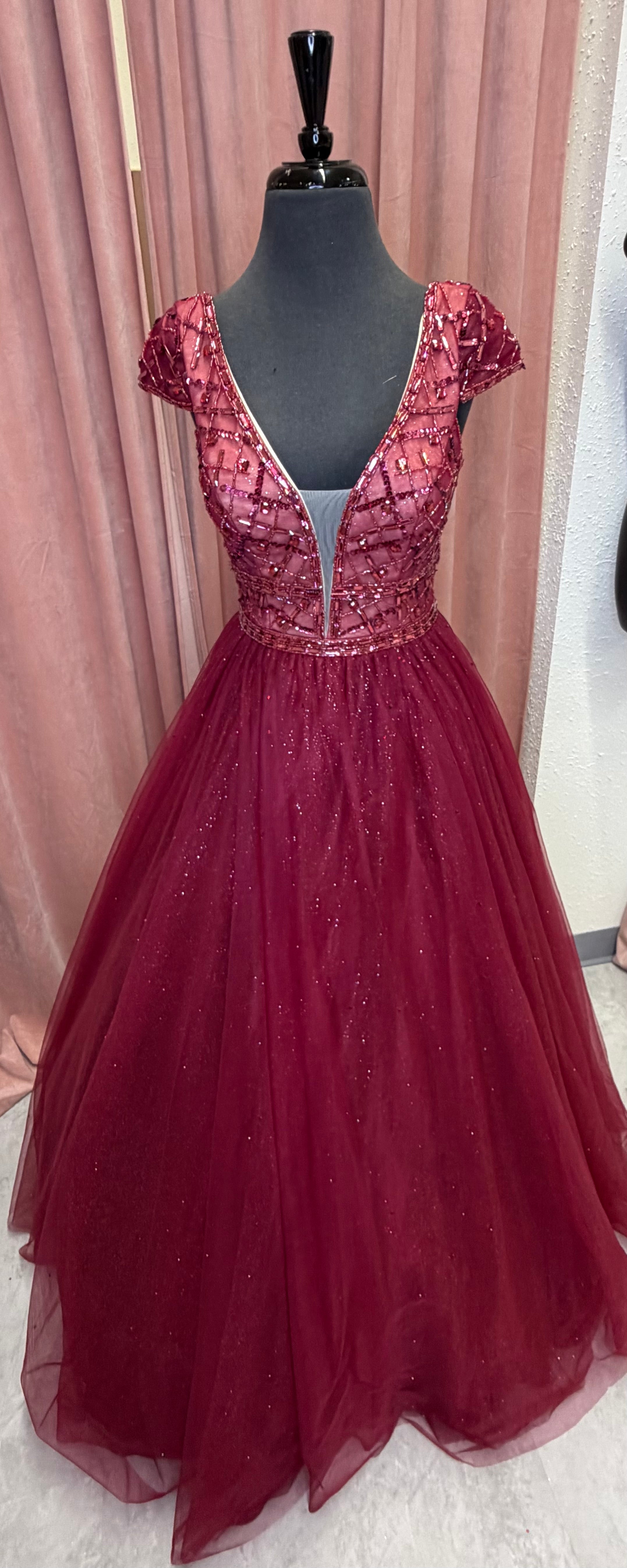 2293 / Burgundy / Size 4 / Aspeed