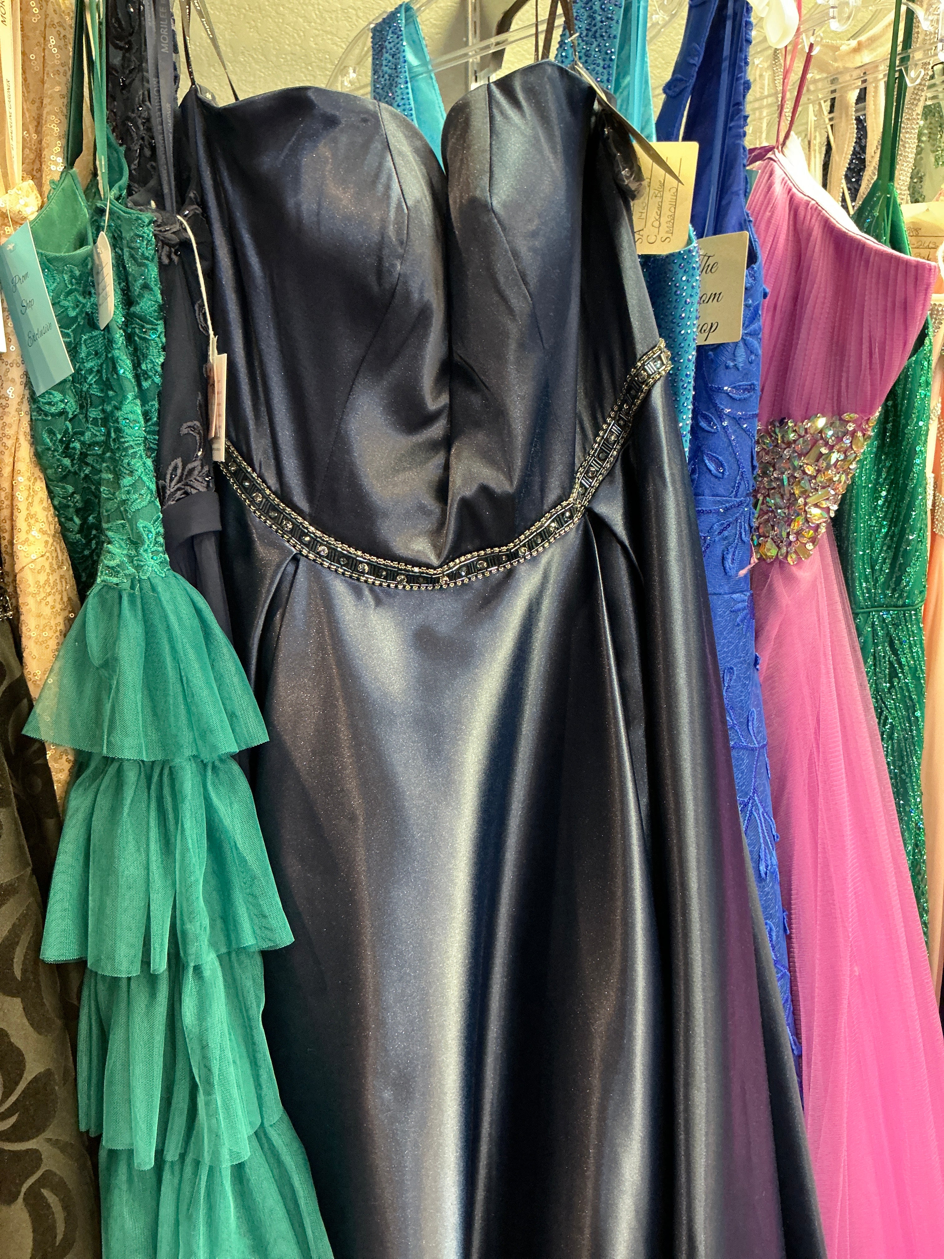 68822Z / Navy Blue / Size 22 / Juliet