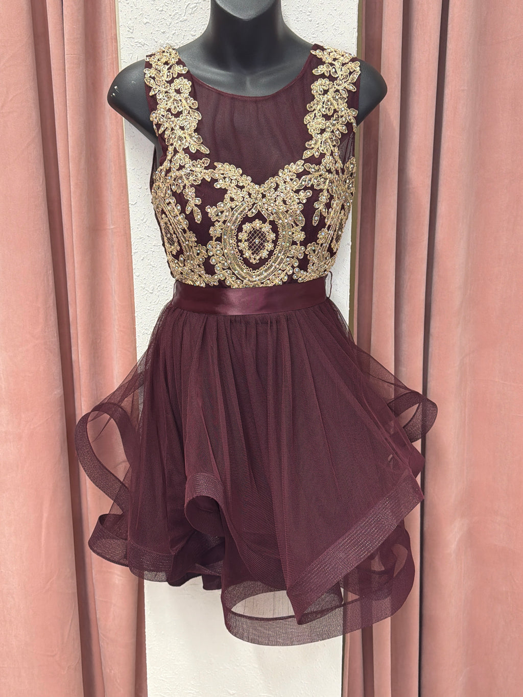 3642 / Burgundy / 2 / Jodi Kristopher