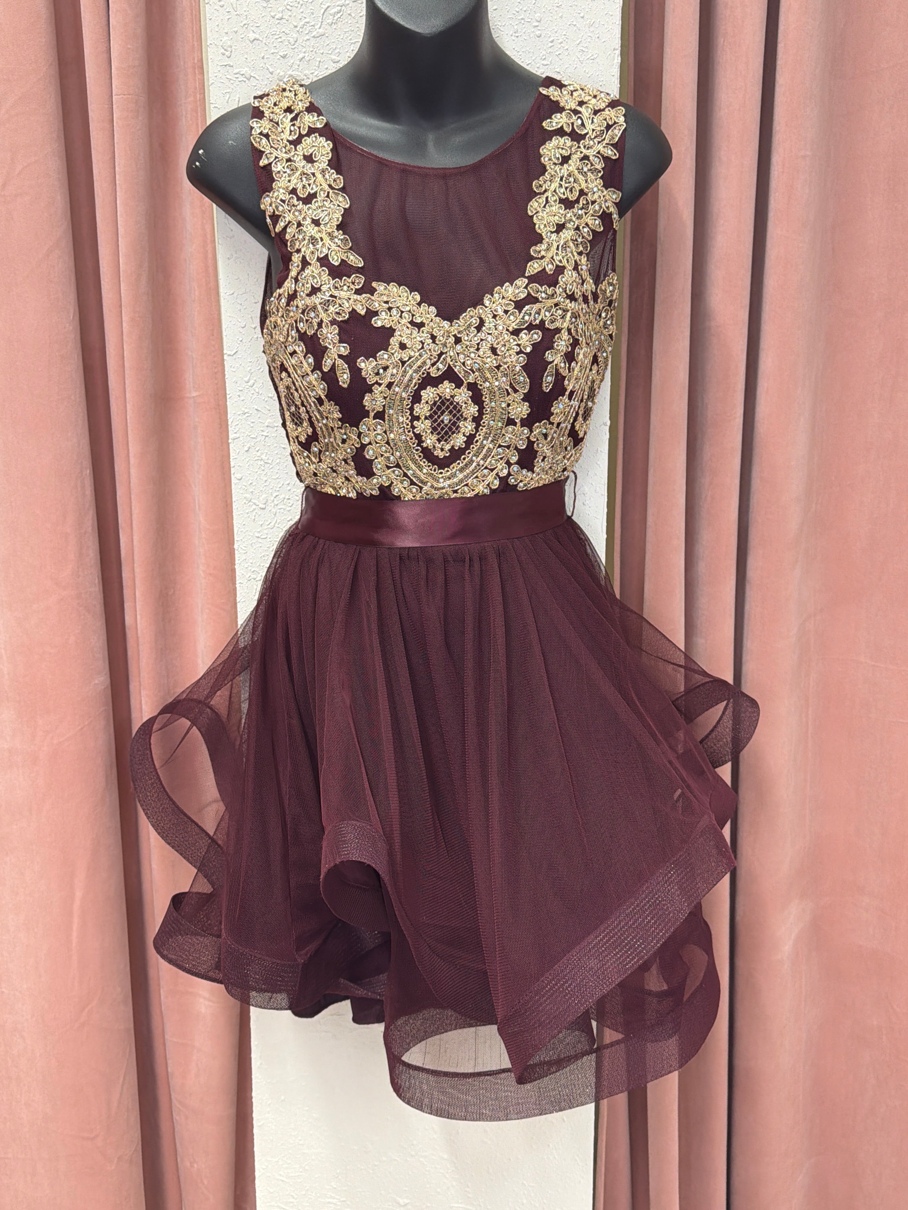 3642 / Burgundy / 2 / Jodi Kristopher