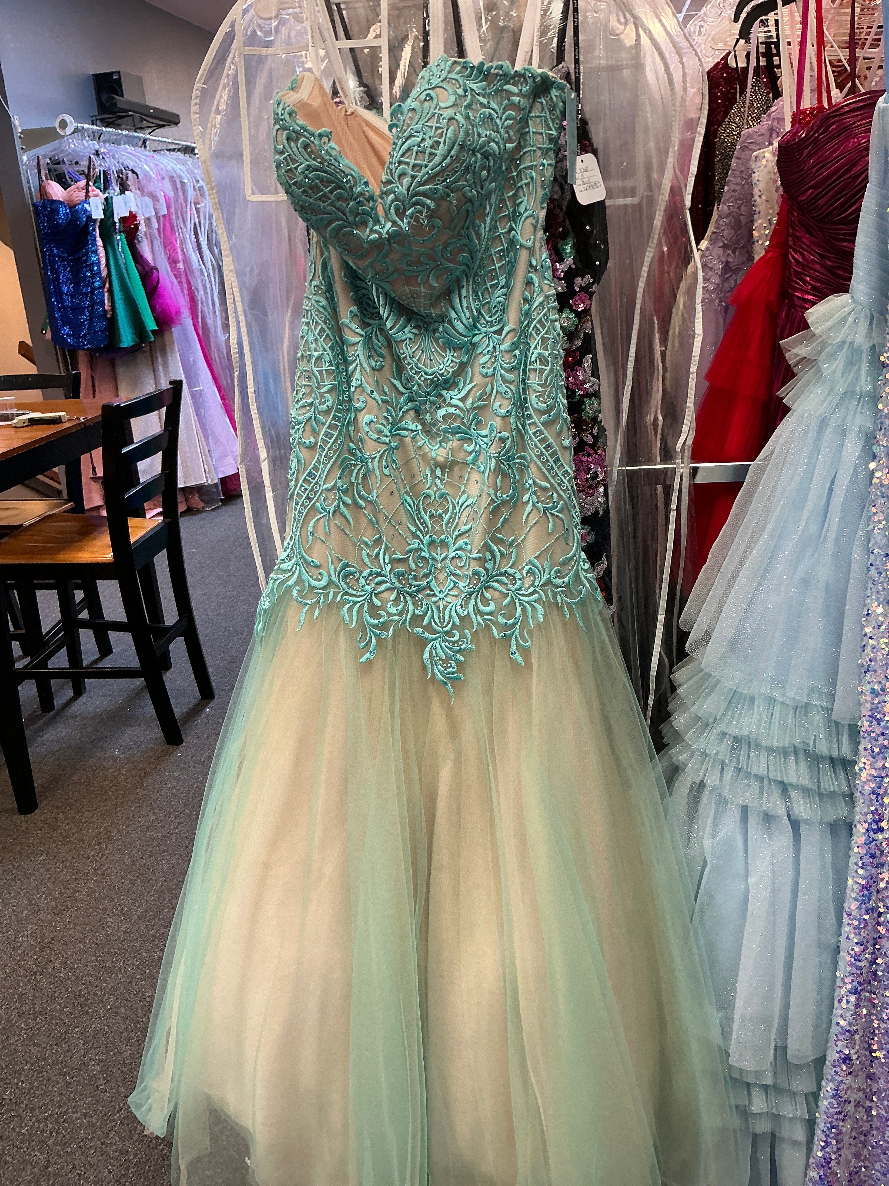 20611/Teal Ombre /6/Tony Bowls