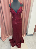 88586 / Wine Red / Size 4 / Amarra