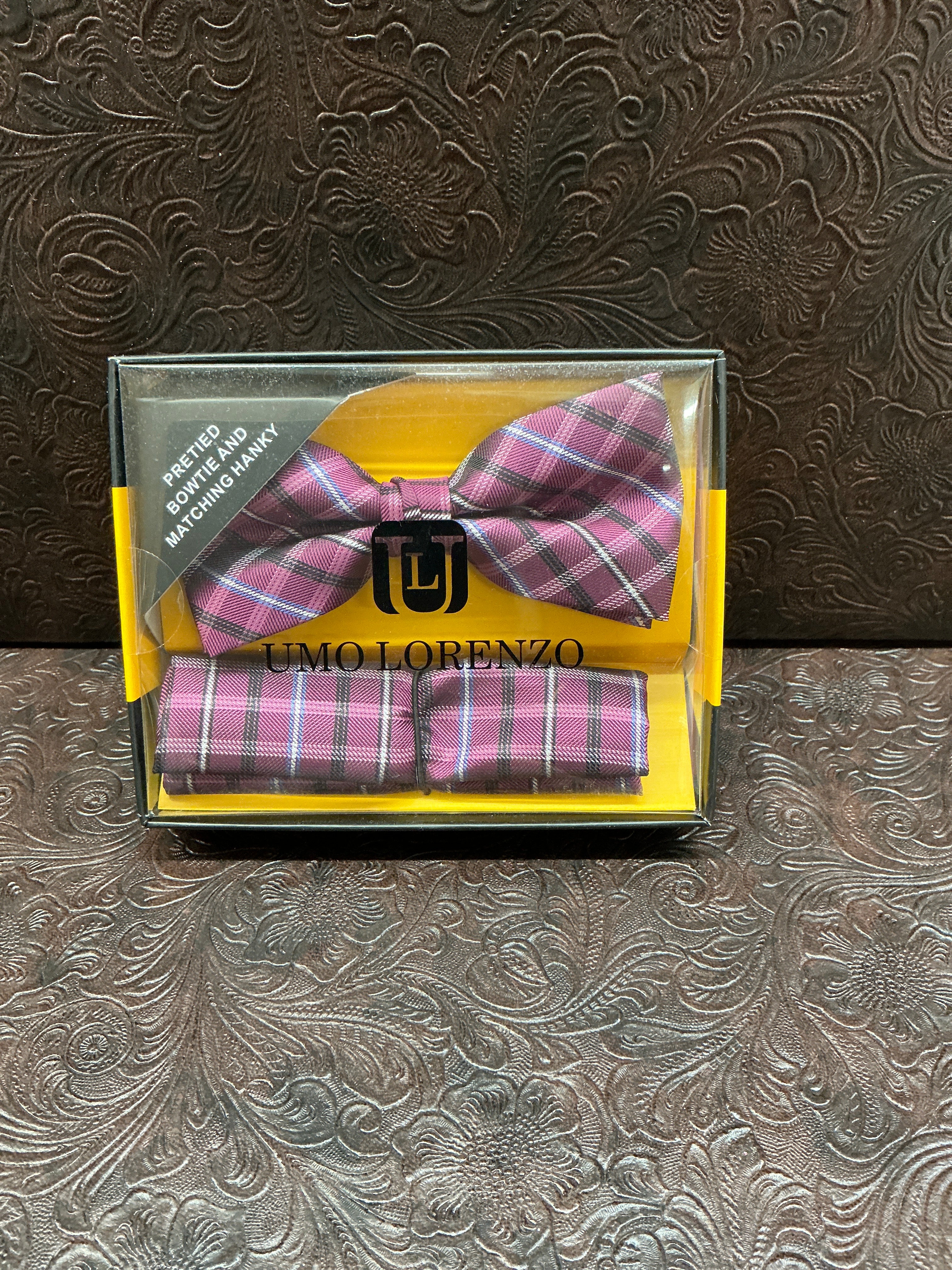 Magenta Pattern Tie