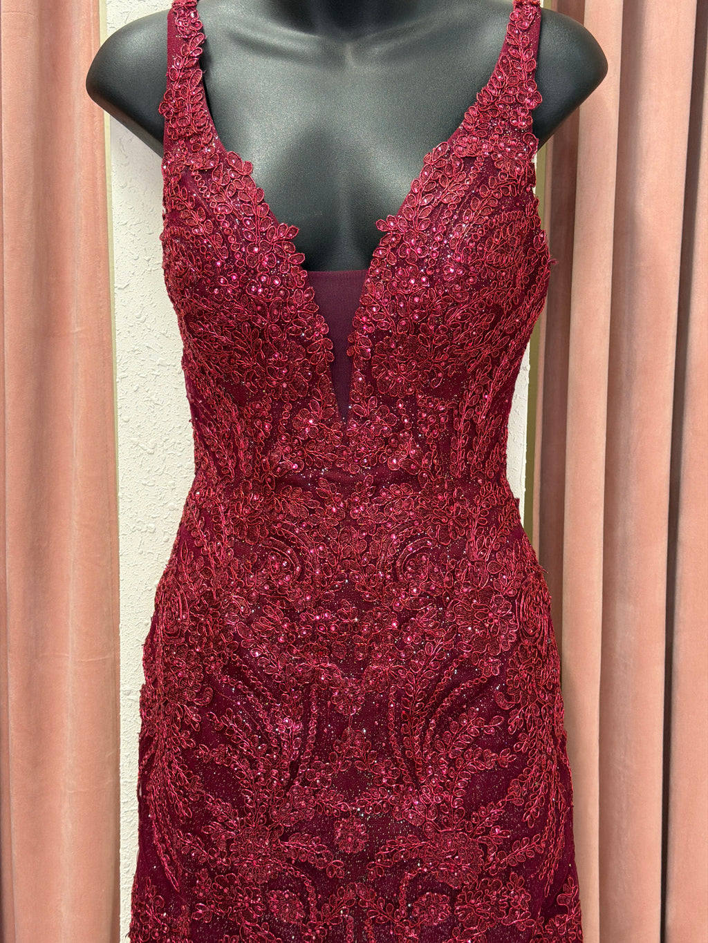 2326 / Burgundy / 0 / Aspeed