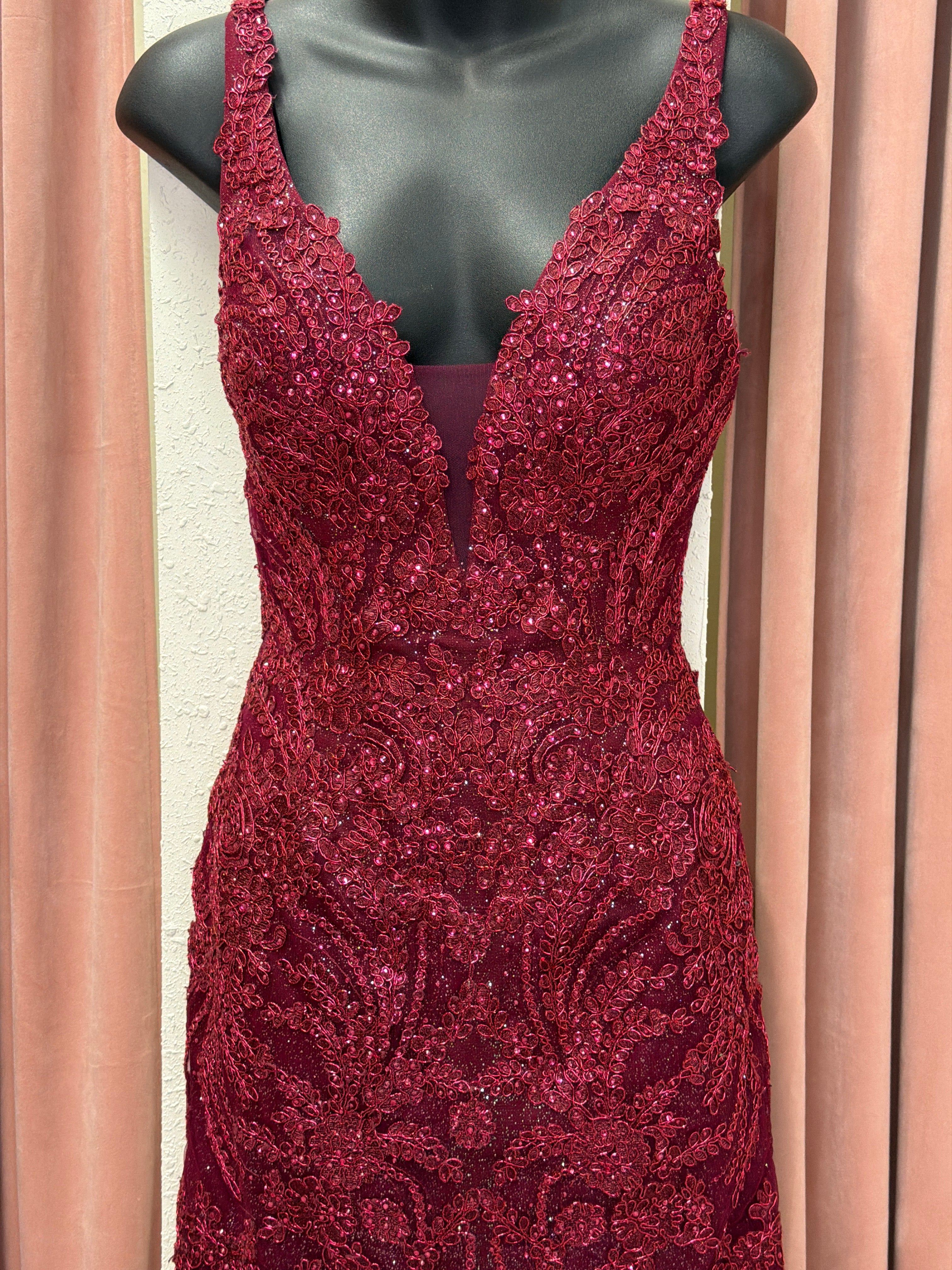 2326 / Burgundy / 0 / Aspeed