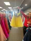 5802/ Yellow/ 14/ Tony Bowls