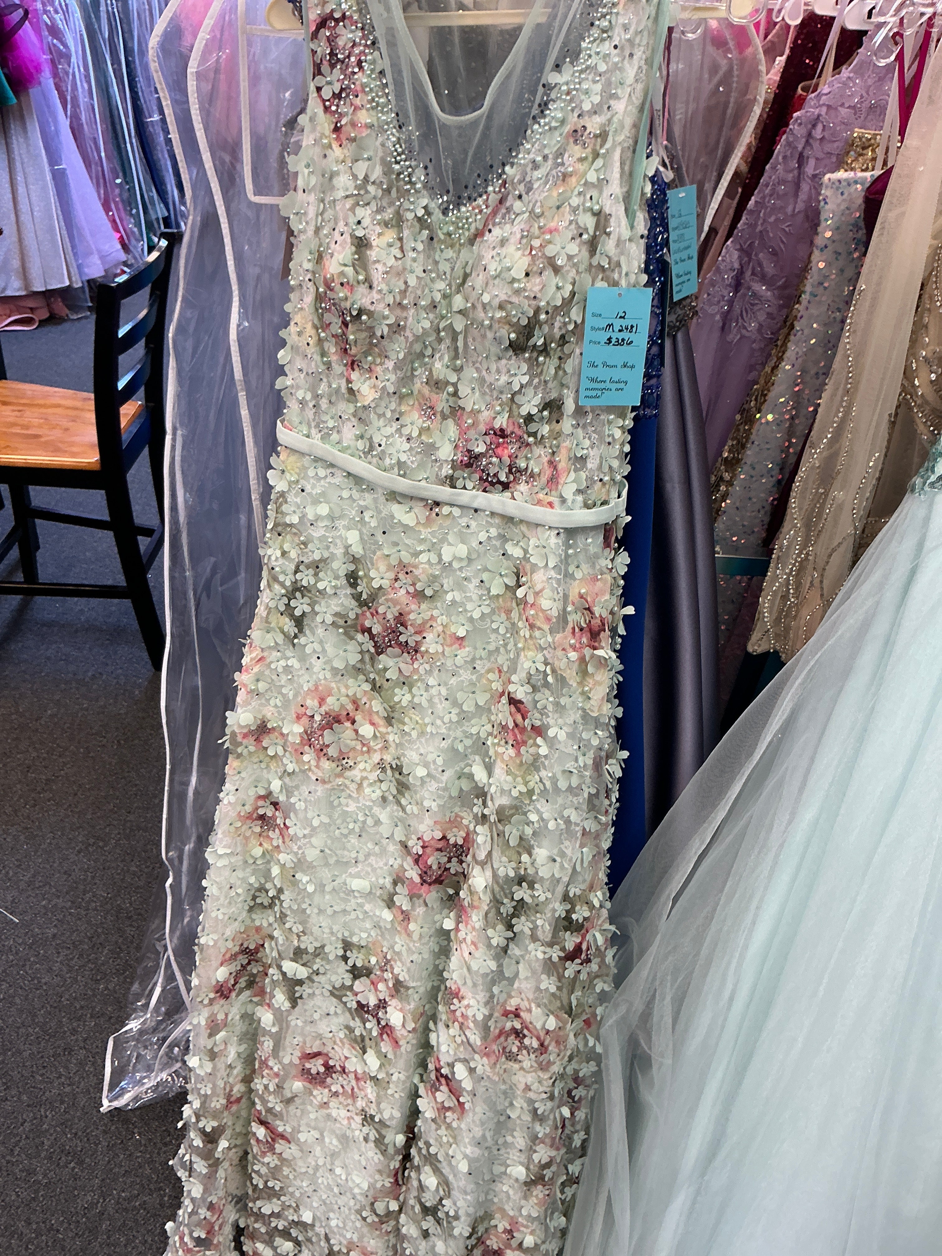 1842/mint floral/12/Romance