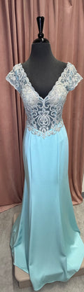 53185 / Mint / Size 4 / Jovani