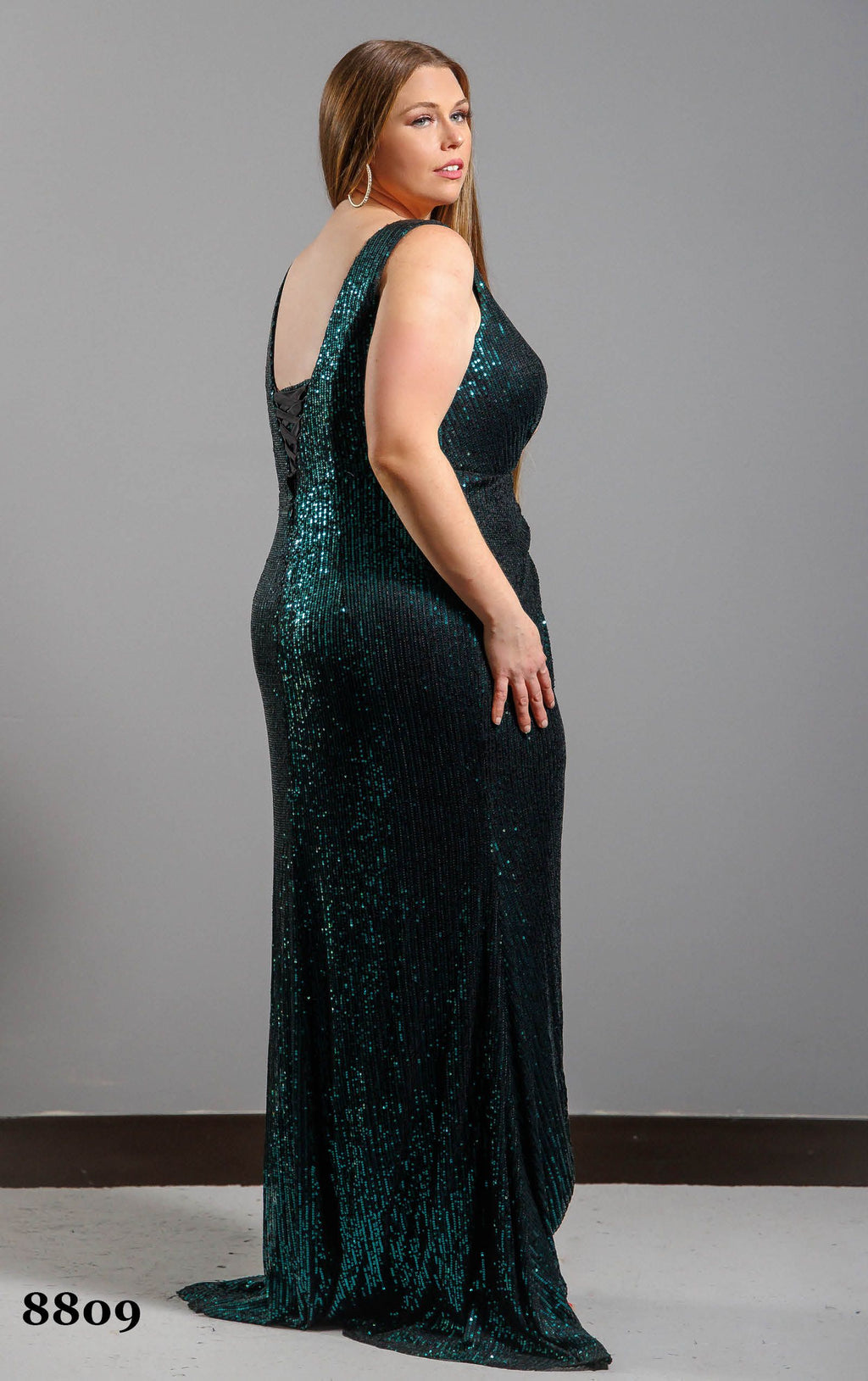 8809 / Hunter Green / Size 18 / Athena