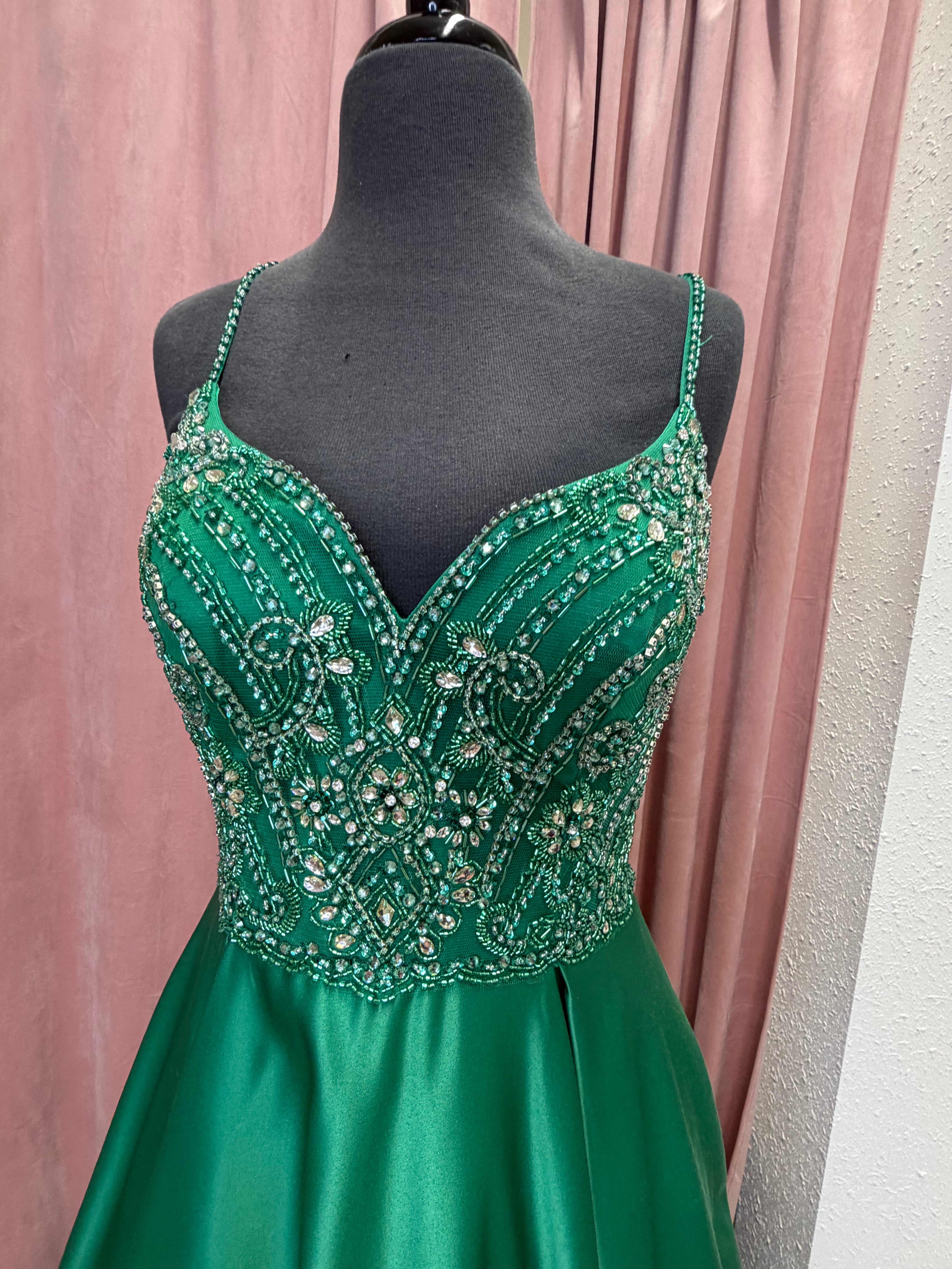 CL2454 / Emerald Green / Size 4 / Aspeed