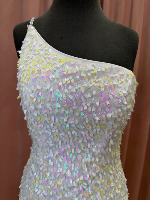 20510 / Iridescent White / 4 / Blush
