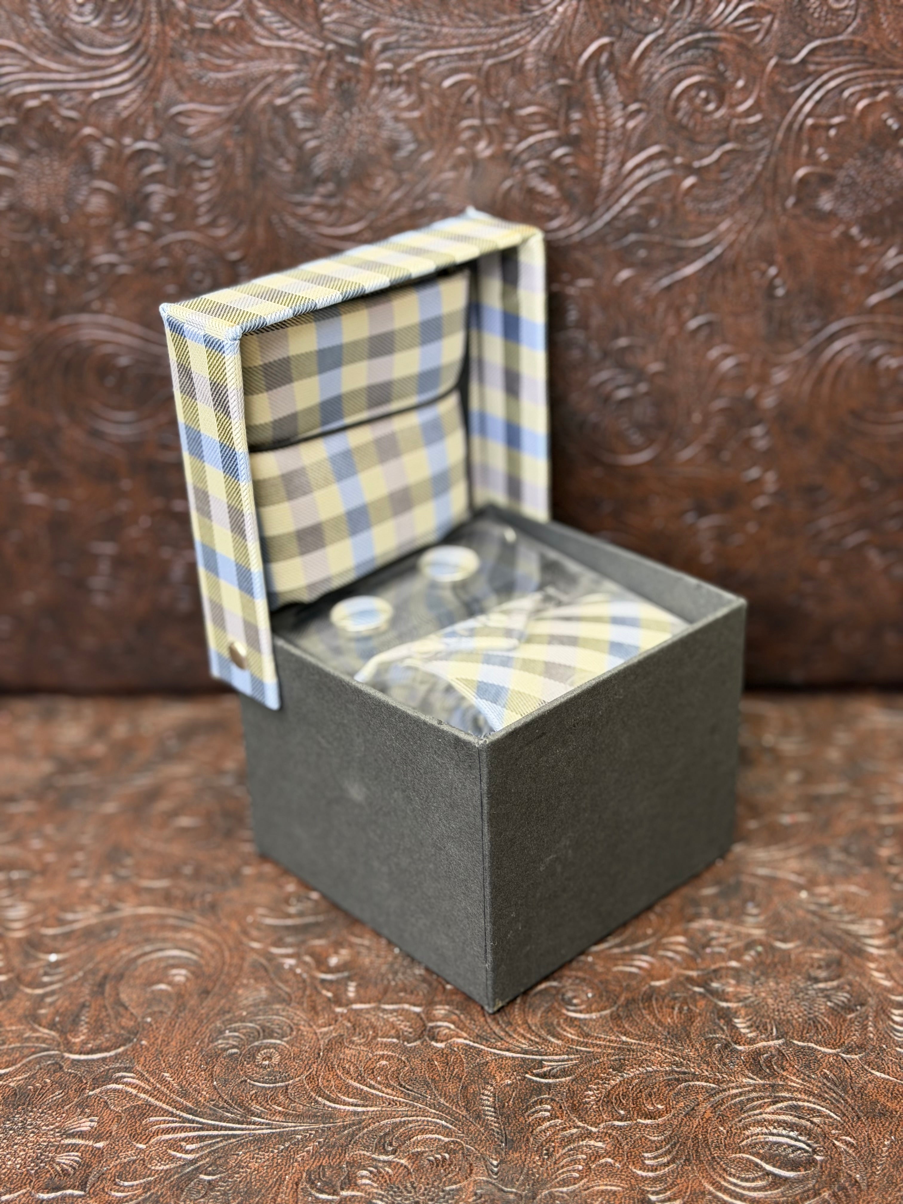 Yellow-Blue Pattern Long Tie