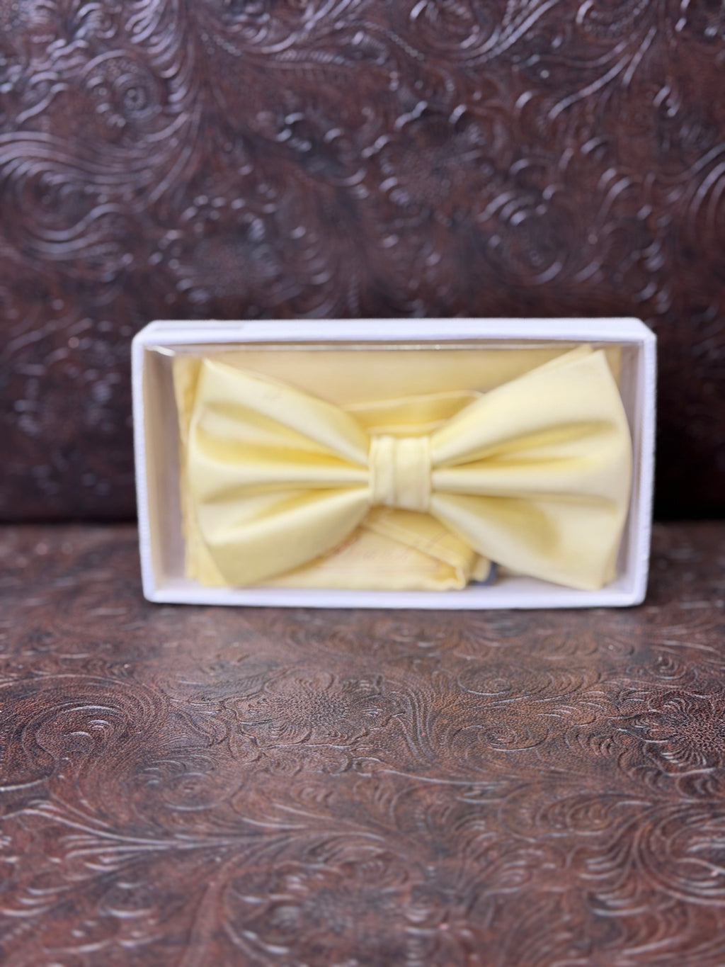 Butter Yellow Bow Tie