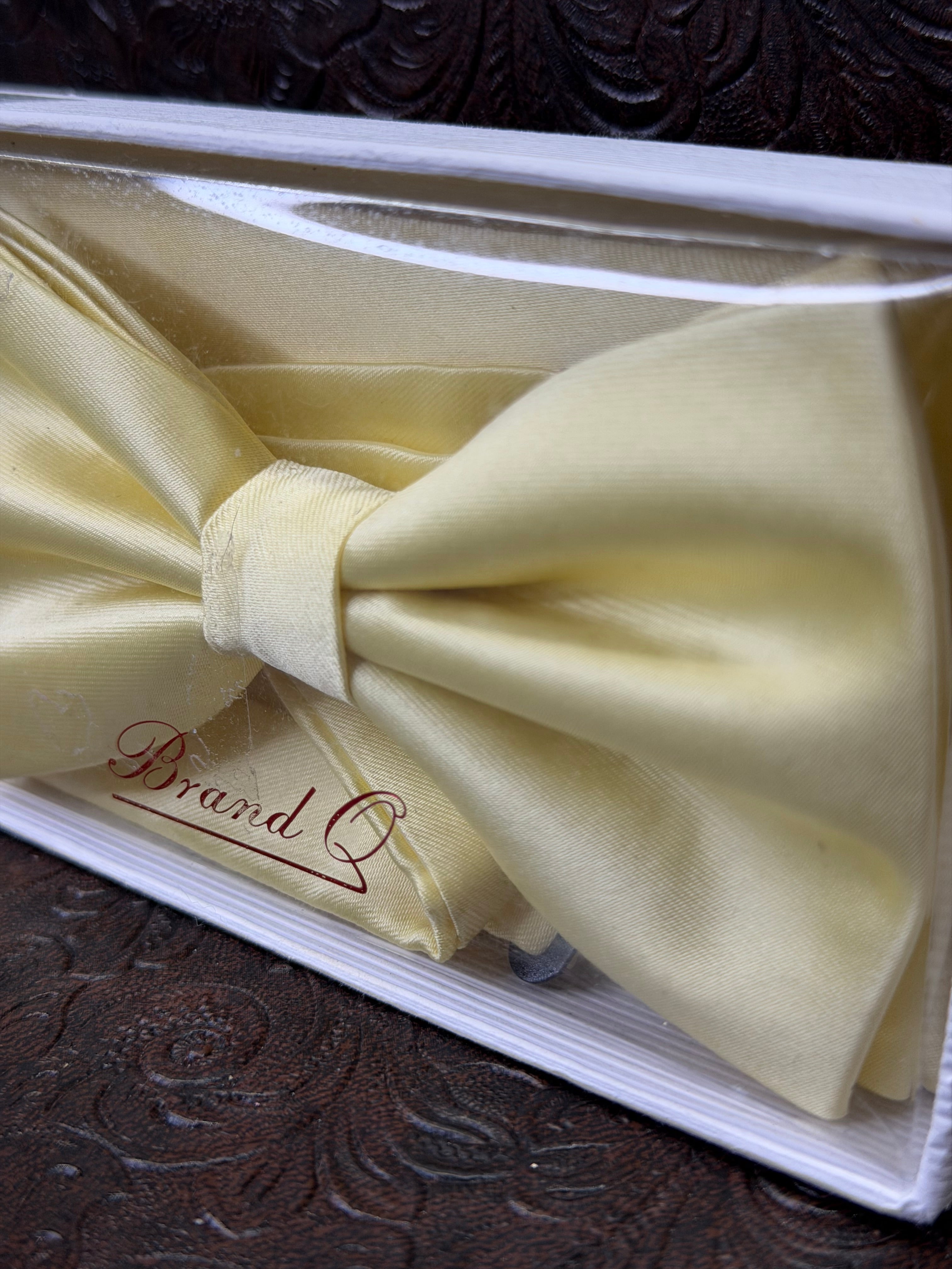 Butter Yellow Bow Tie