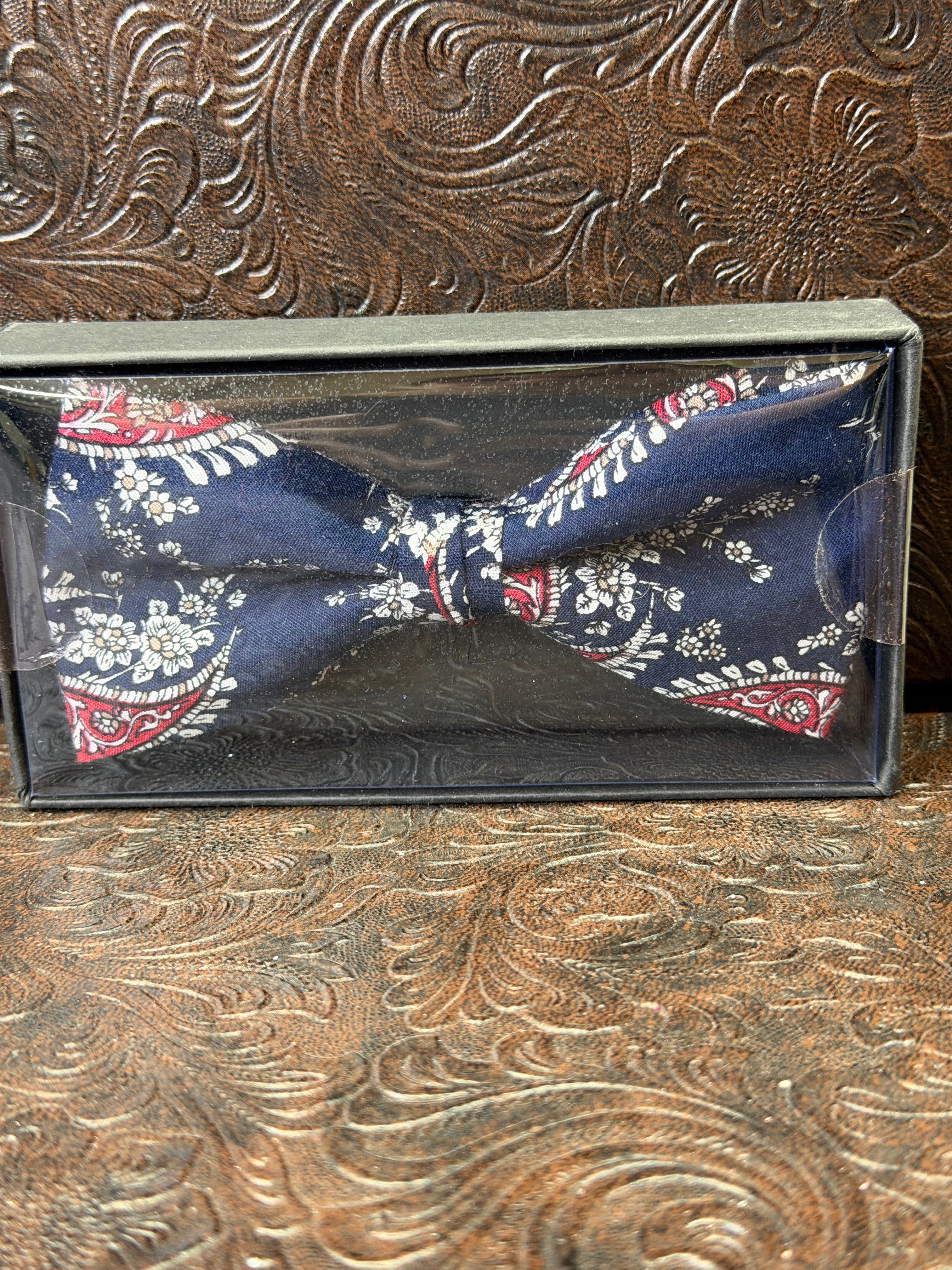 Navy Paisley Print Bow Tie