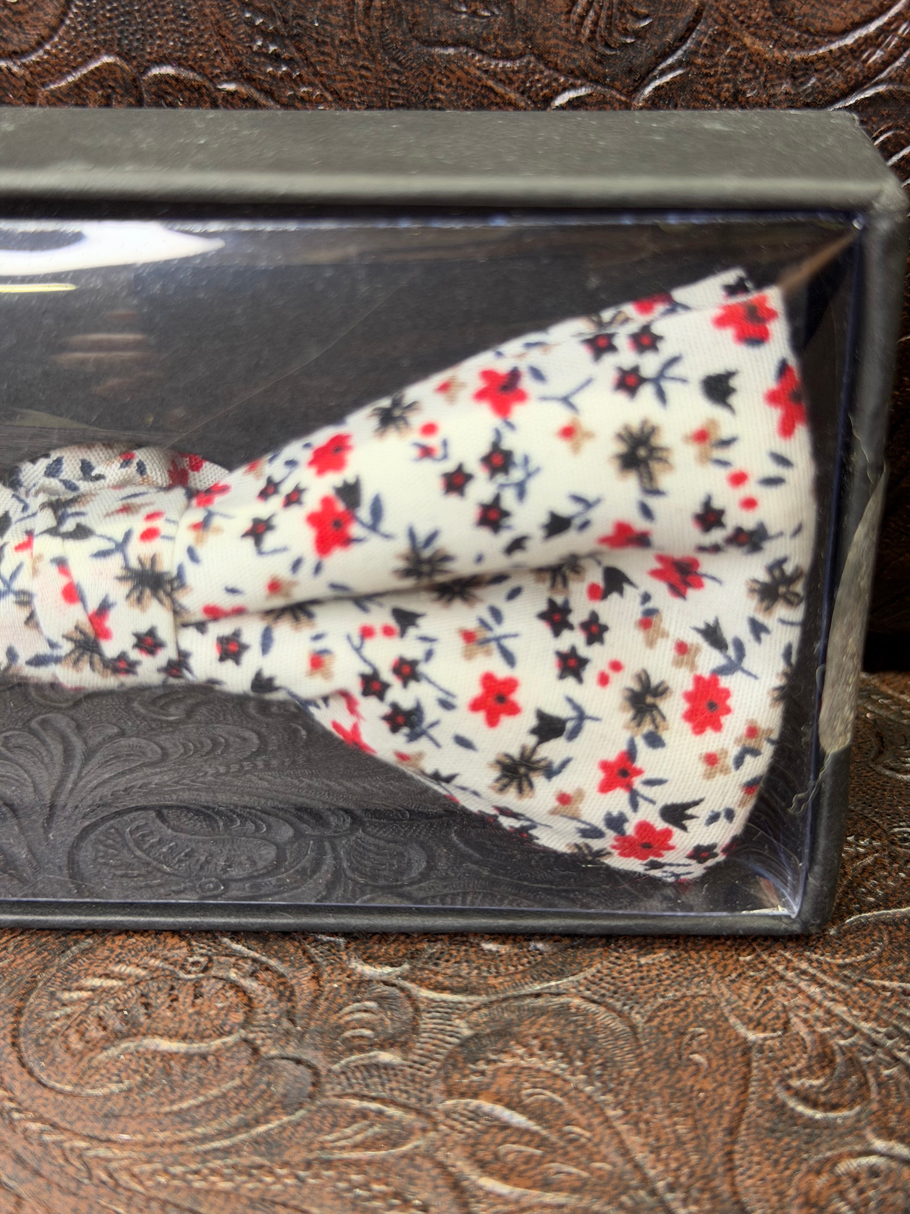 Floral Print Bow Tie