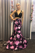 59899 / Black & Rose / Size 2 / Jovani