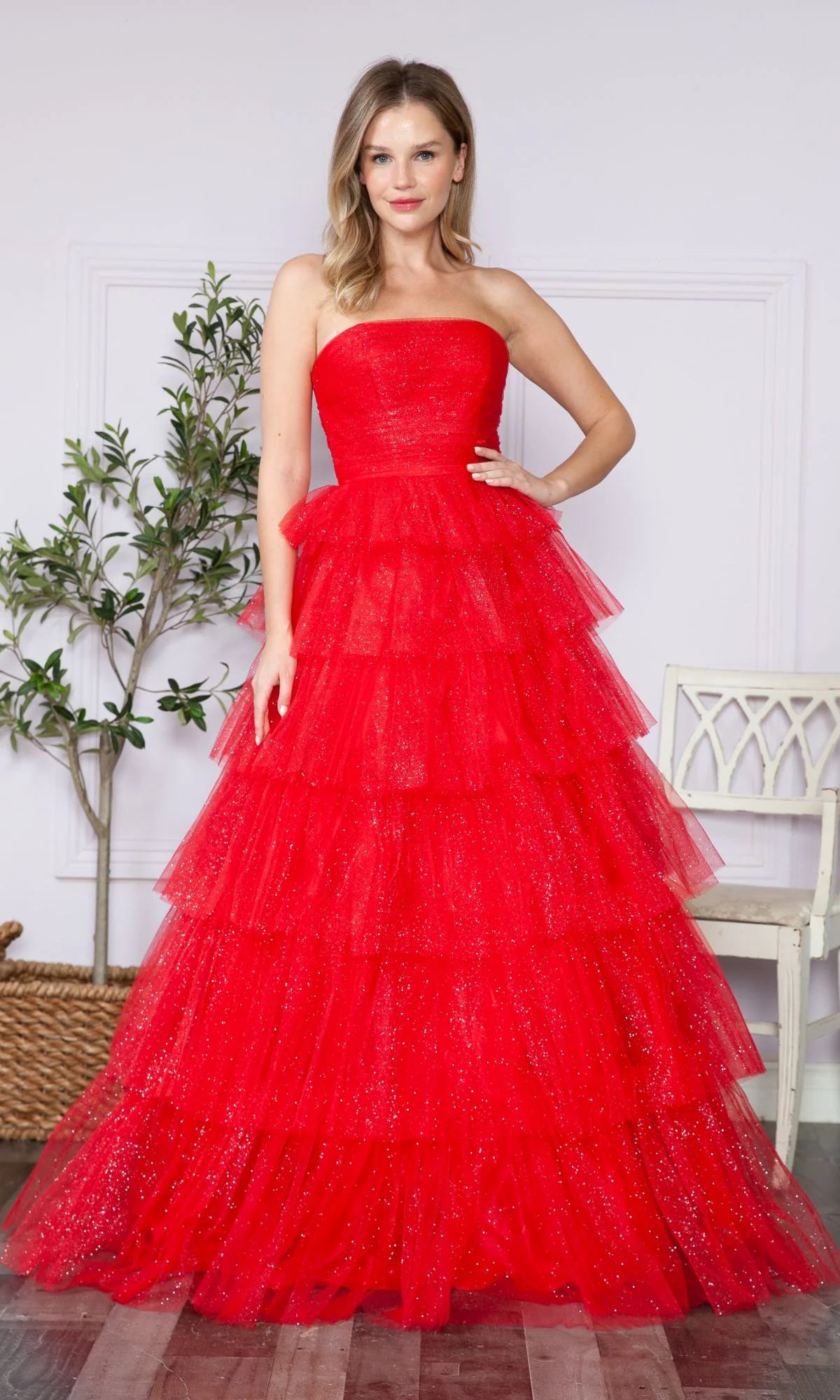 M9386 / Red / Size 12 / Ed Young