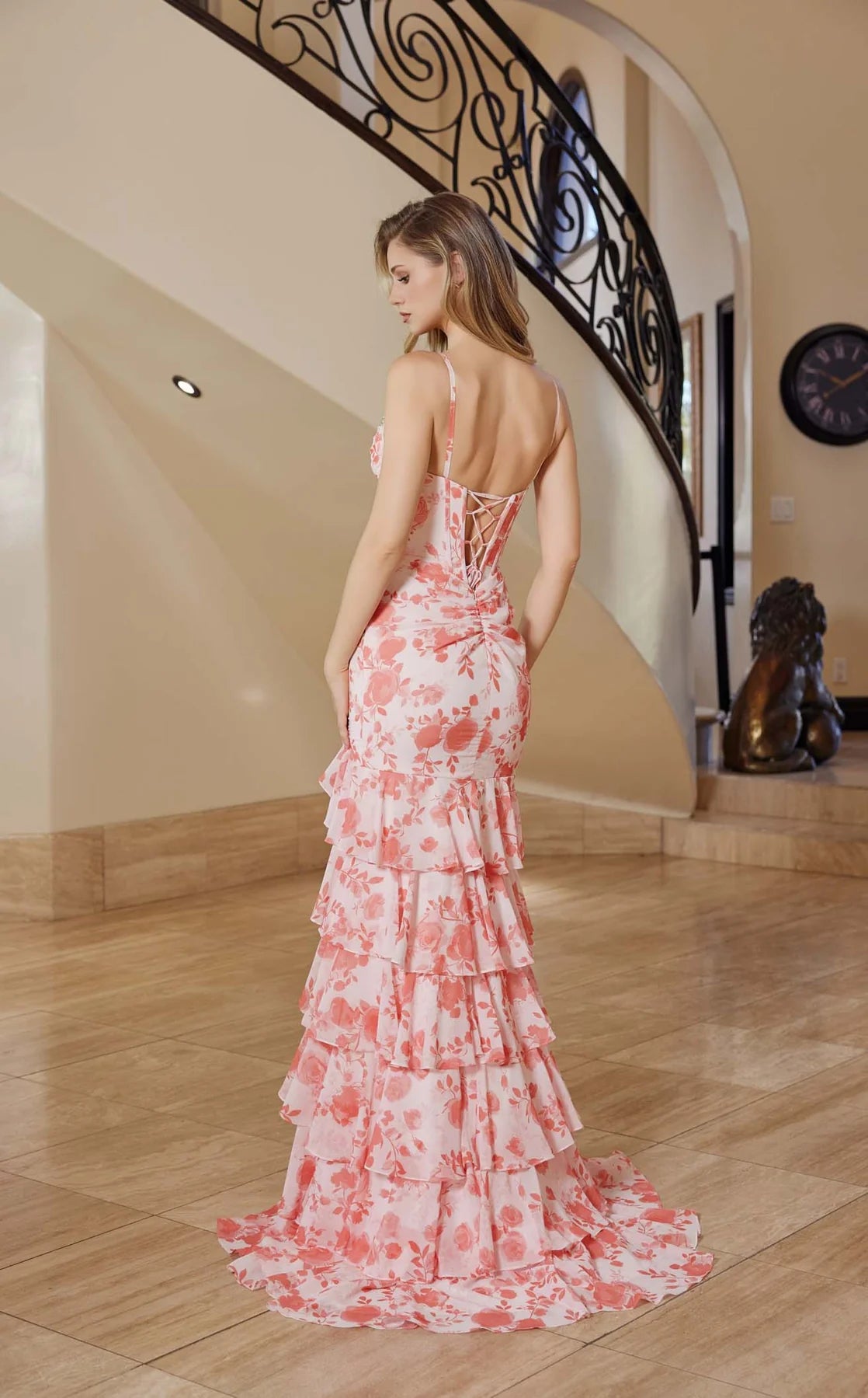 T1863 / Orange / Size 12 / Nox